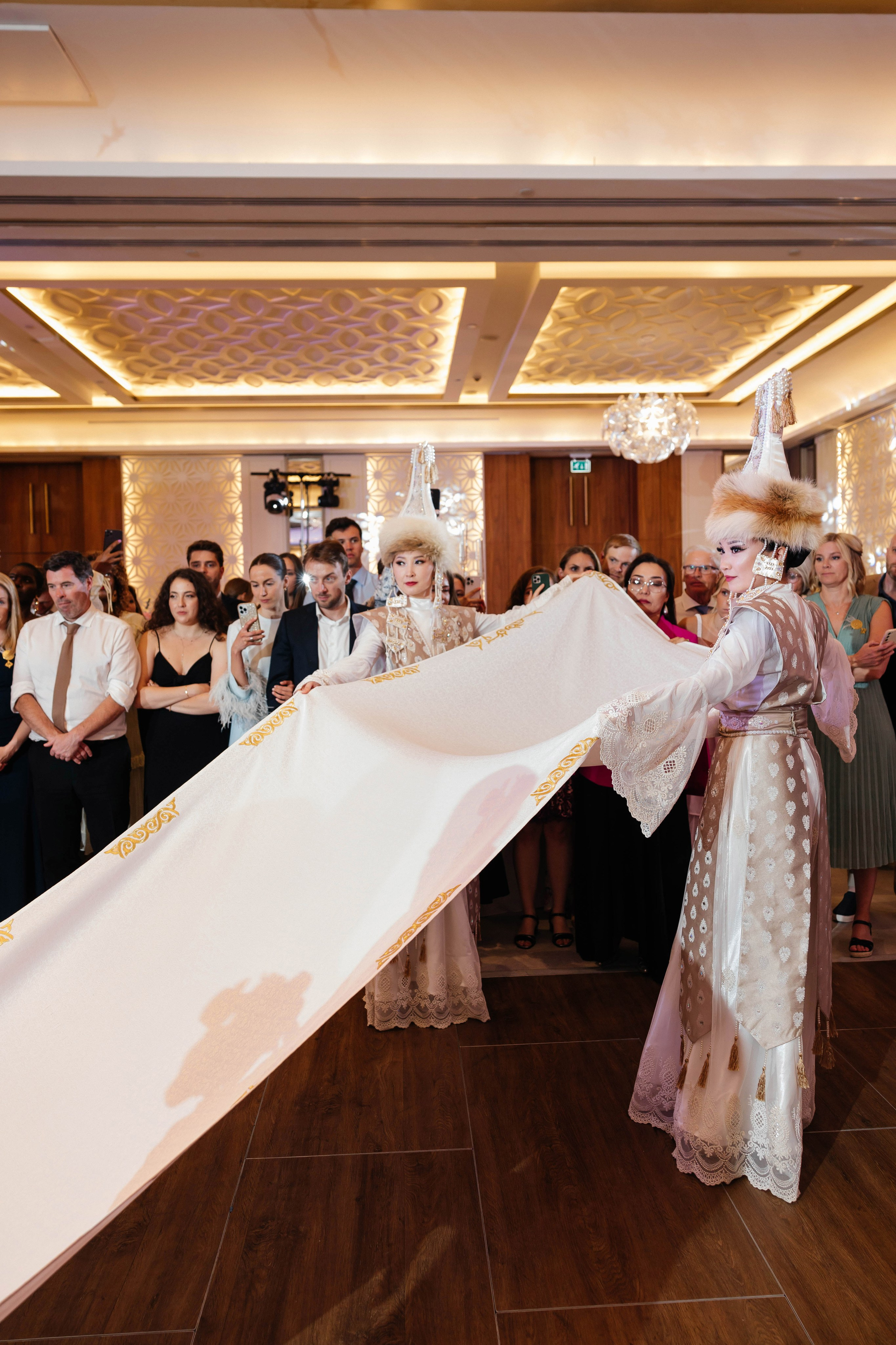 Alina Uzatu. Профессиональный фотограф в городе Астана/Алматы Даурен Сембаев