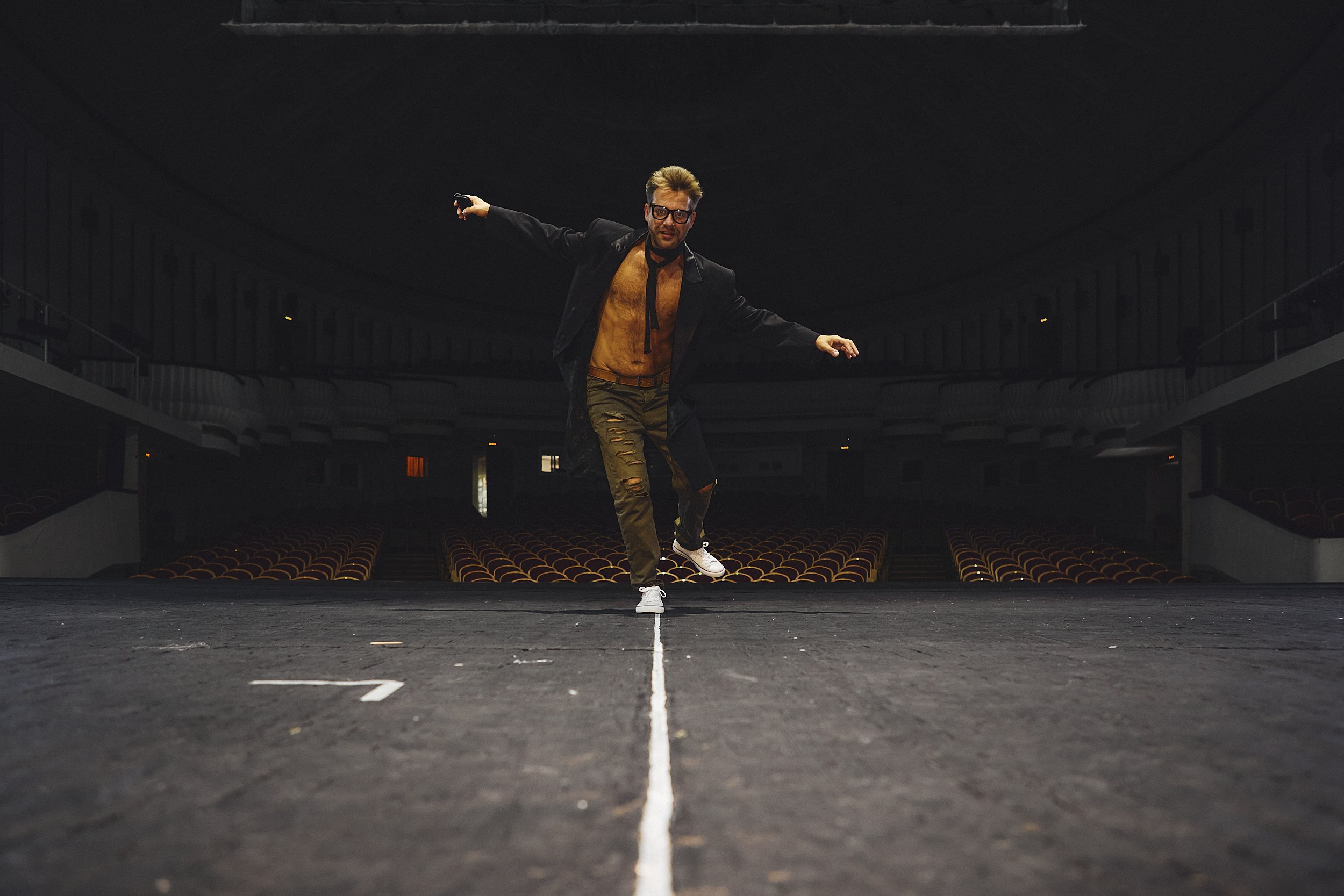 Константин. Портрет актёра и музыканта. Детский, семейный и школьный фотограф Смоленск Москва Влад Старов