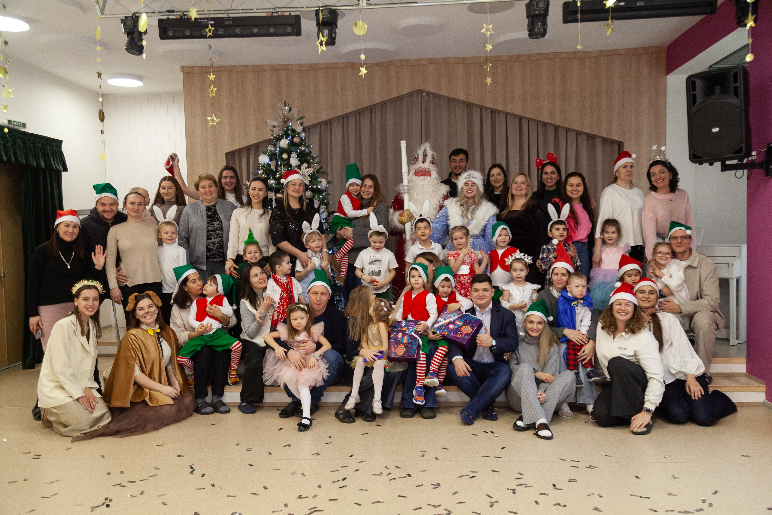 Новогодний утренник. 17.12.24. Профессиональное фото в Казани: от идеи до результата. Фотограф Яна Мур