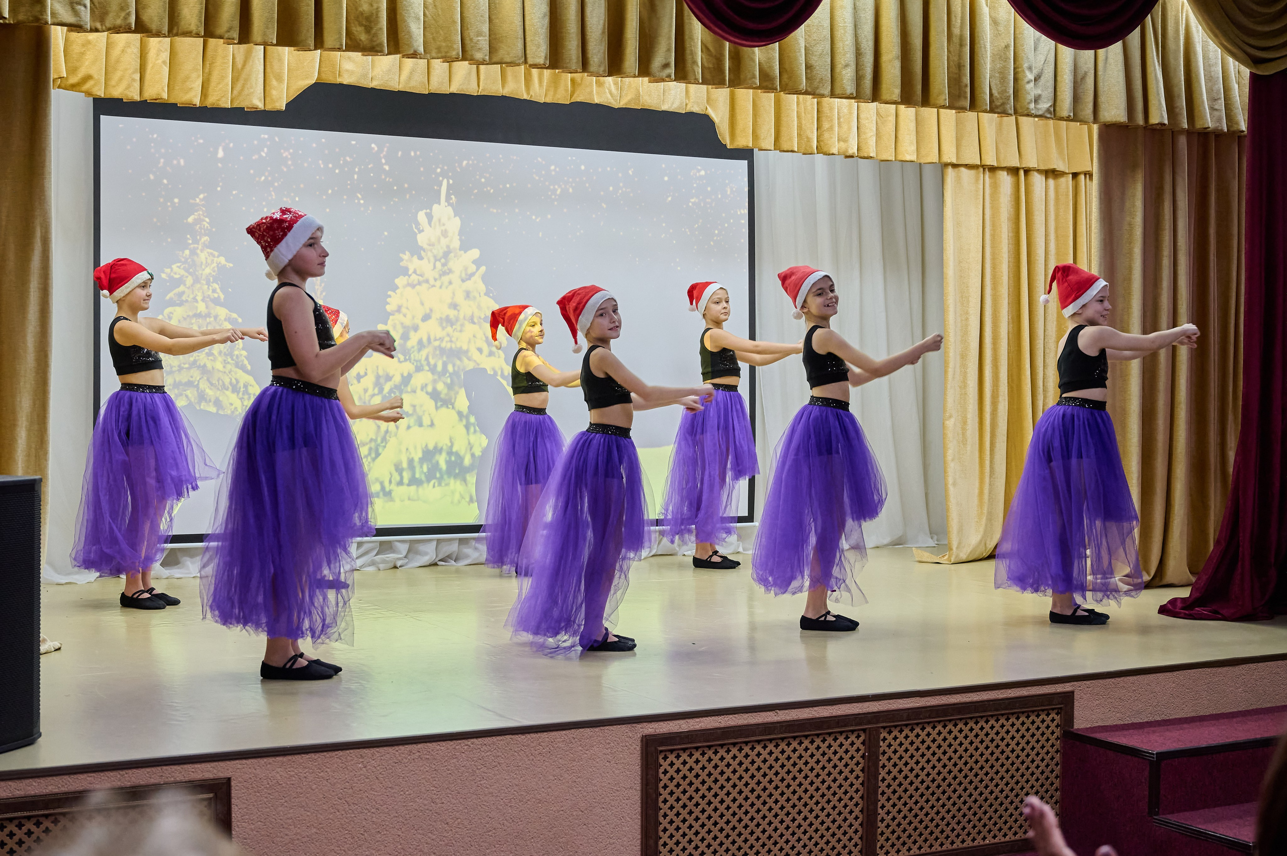 Концерт в ДК с. Виноградное. Жизнь курорта Кабардинка в фотографиях