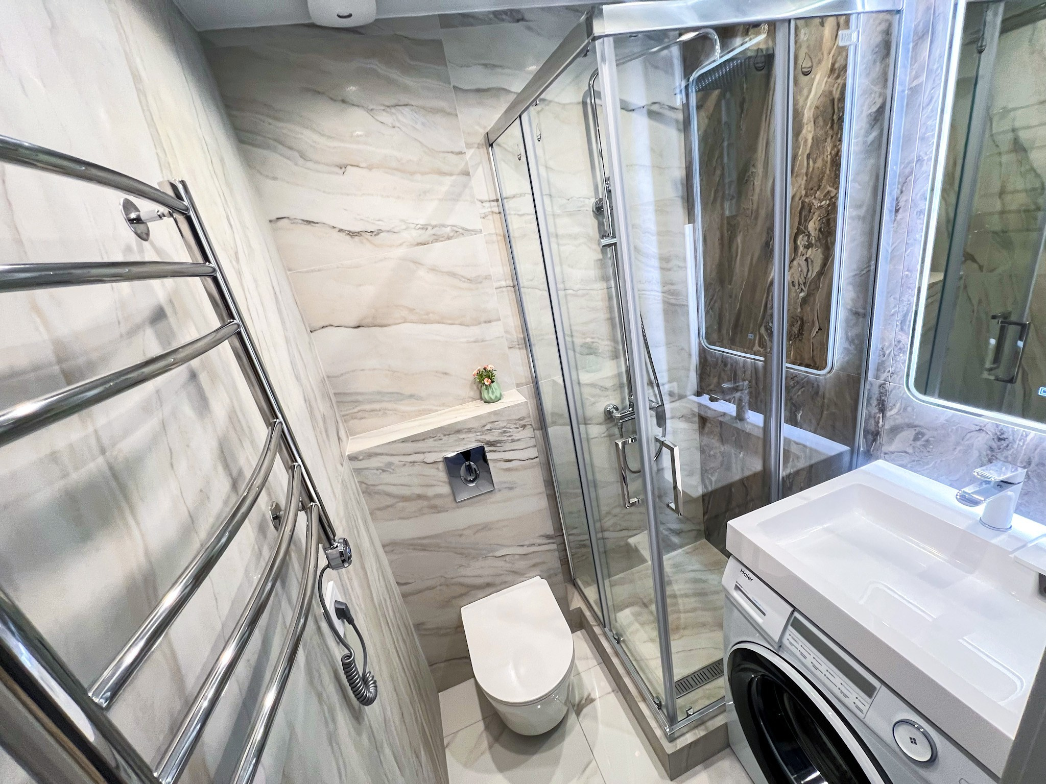 Люкс апартаменты рядом с морем в центральном районе Сочи!. Квартиры посуточно, длительно в Сочи, LARA APART GROUP