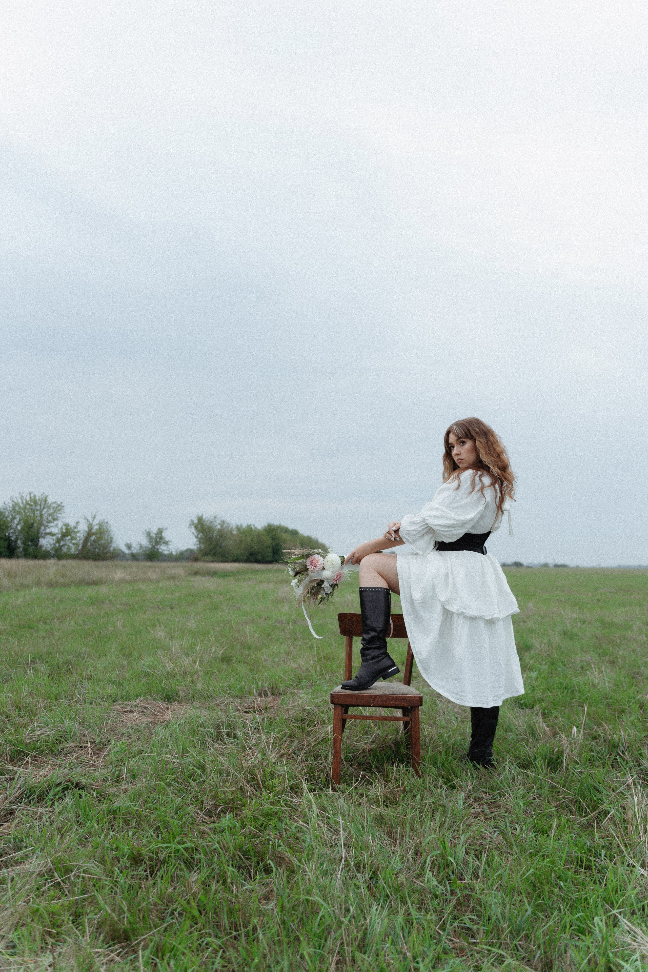Фотосессия в поле для Александры. Фотограф Надежда Погребняк | Рязань | Москва