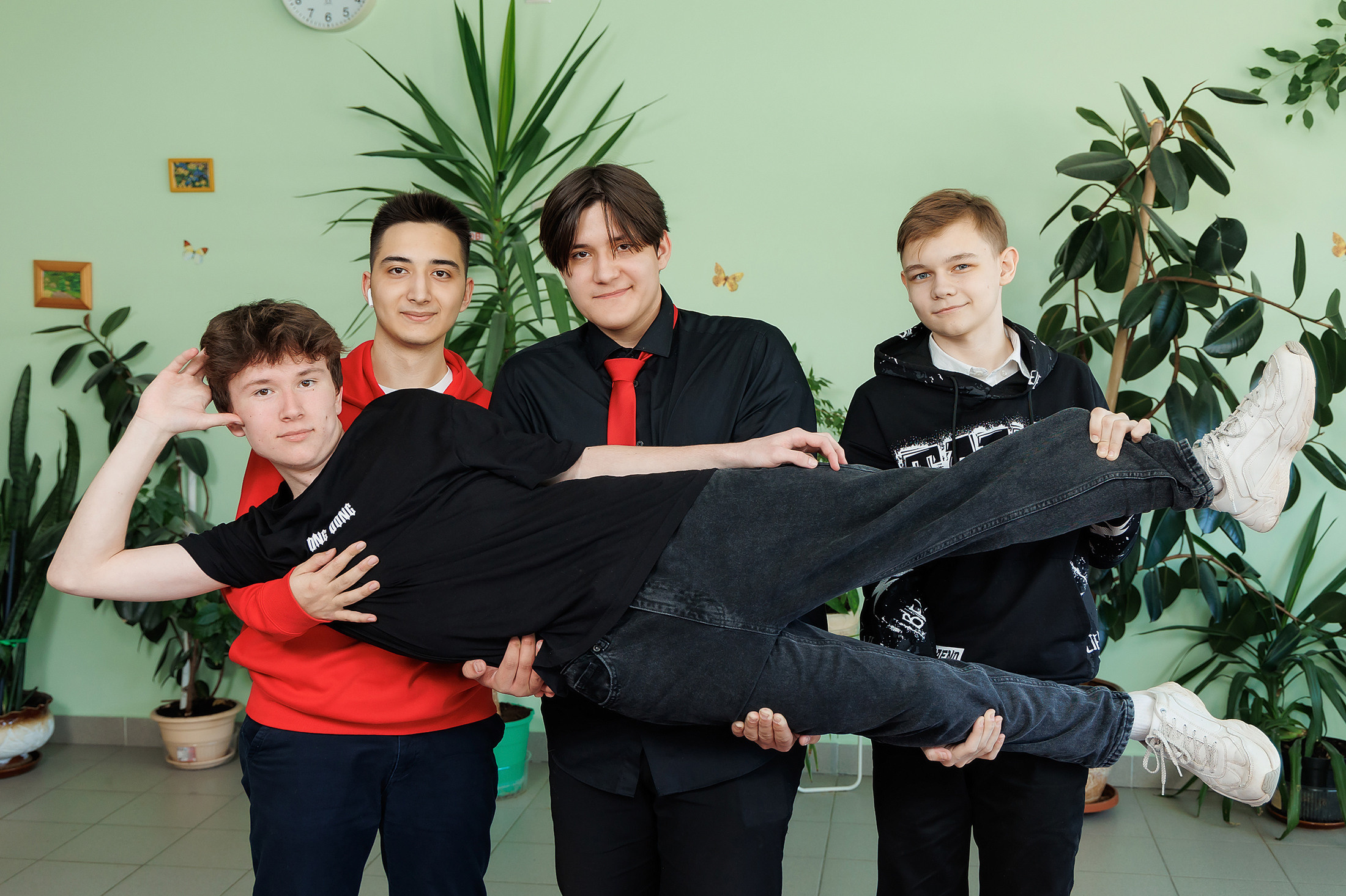 СРЕДНЯЯ ШКОЛА. Фотограф в Михнево Юлия Коляскина