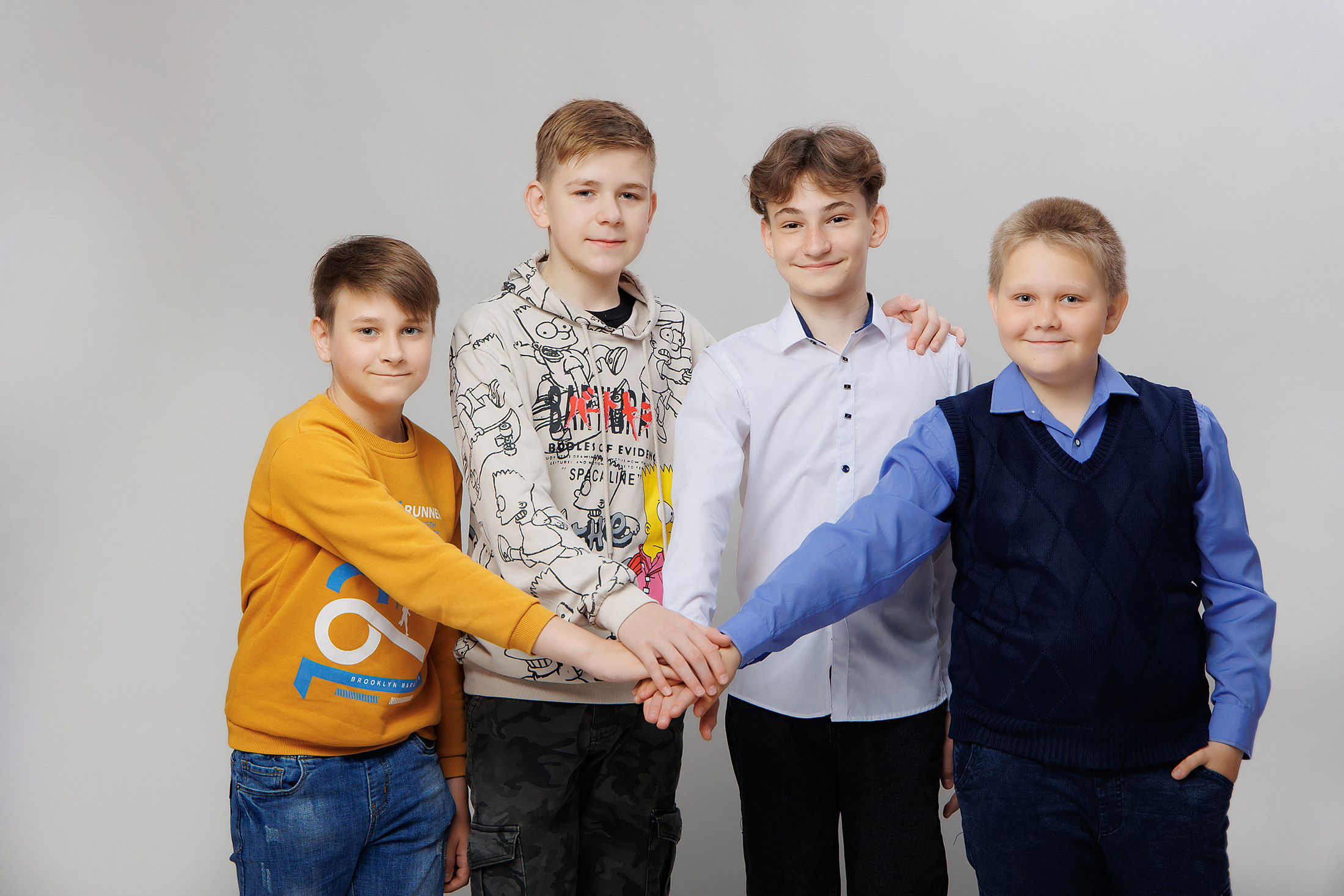 ФОТОСЕССИЯ КЛАССА В ФОТОСТУДИИ (рп Михнево). Фотограф в Михнево Юлия Коляскина