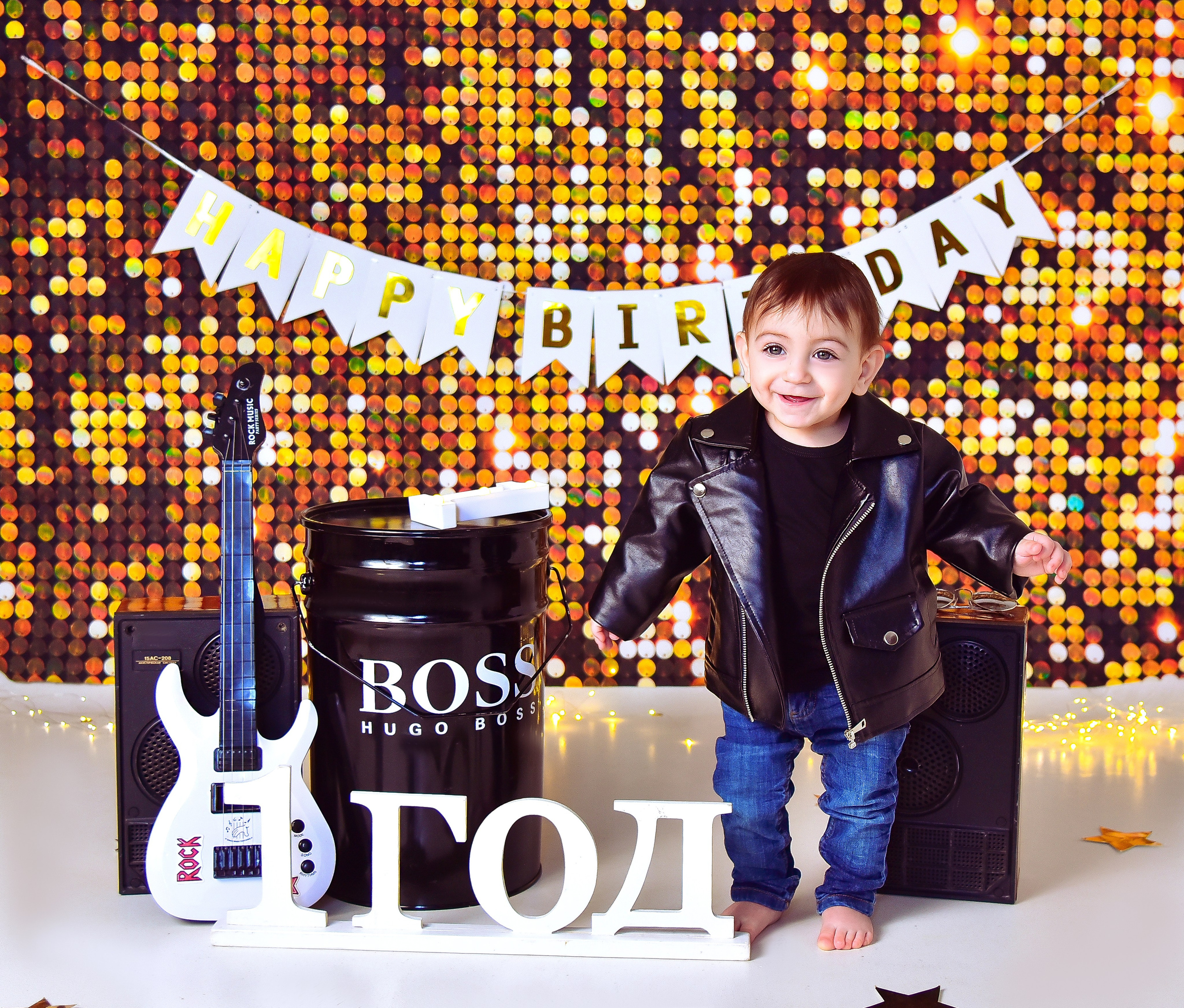 Мальчишки Антураж