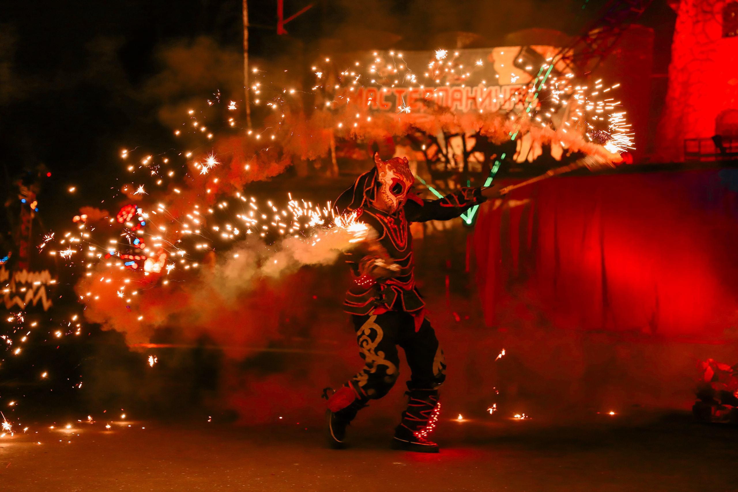 Вселенский фестиваль огня мастера Панина 2024, Москва