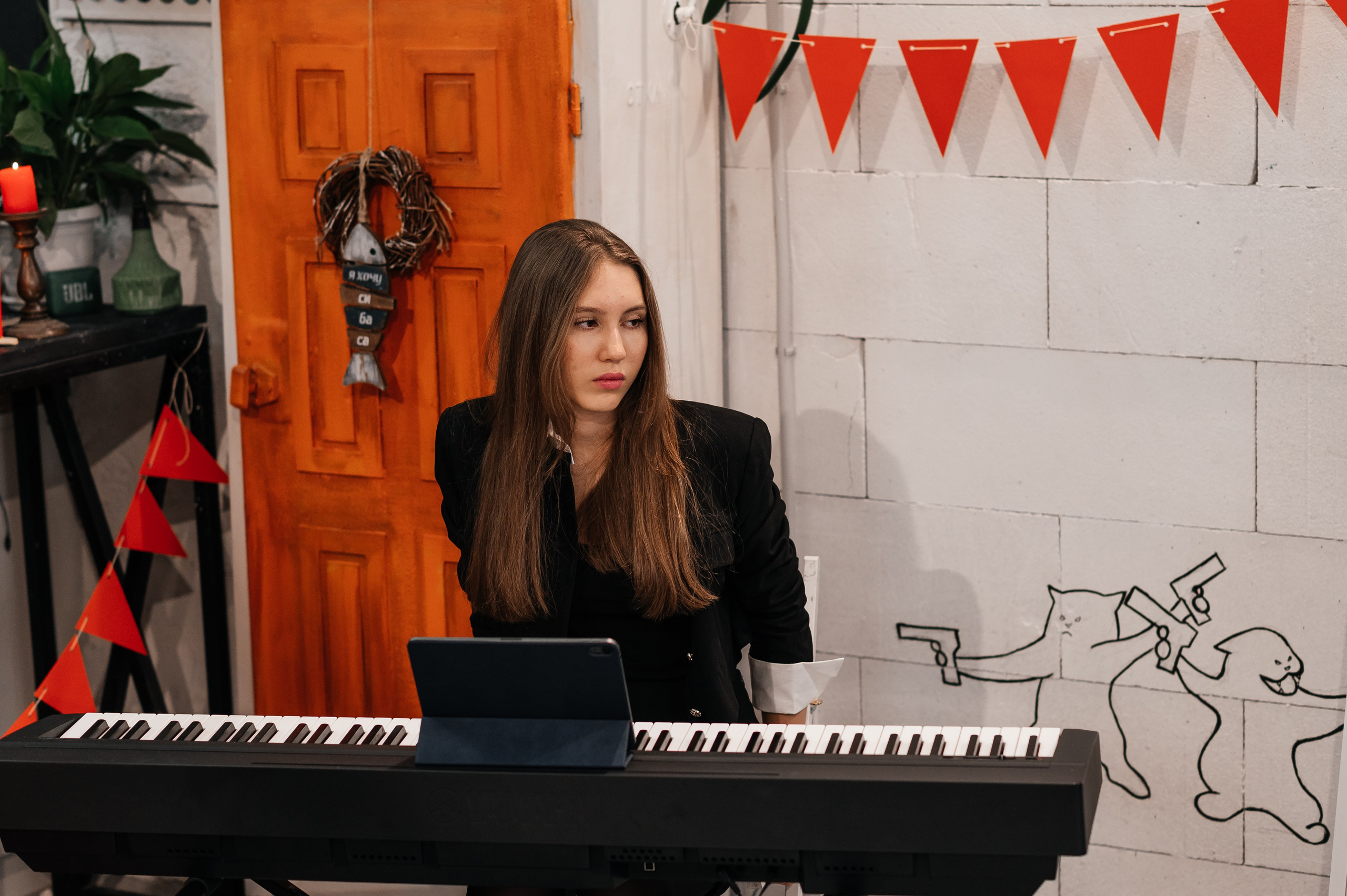 Вечер поэзии Цветаевой, клуб Читалка. Wedding and family photographer USA