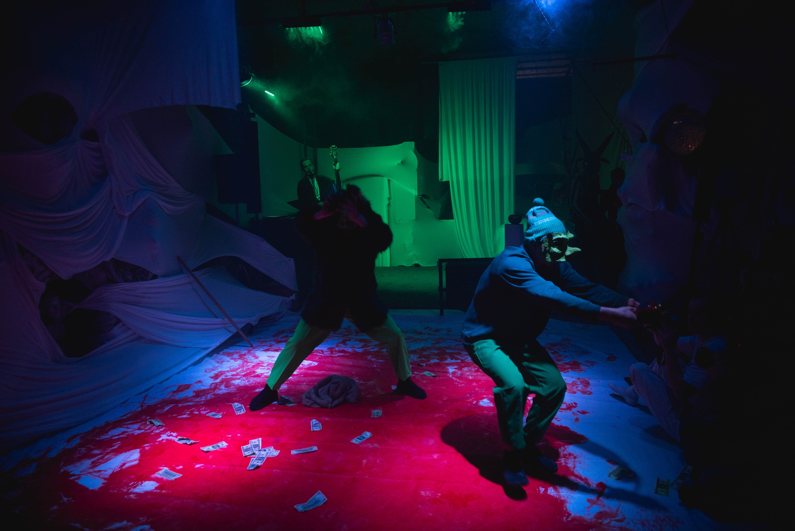 Перфоманс «Хуже». Репортажный и портретный фотограф в Воронеже