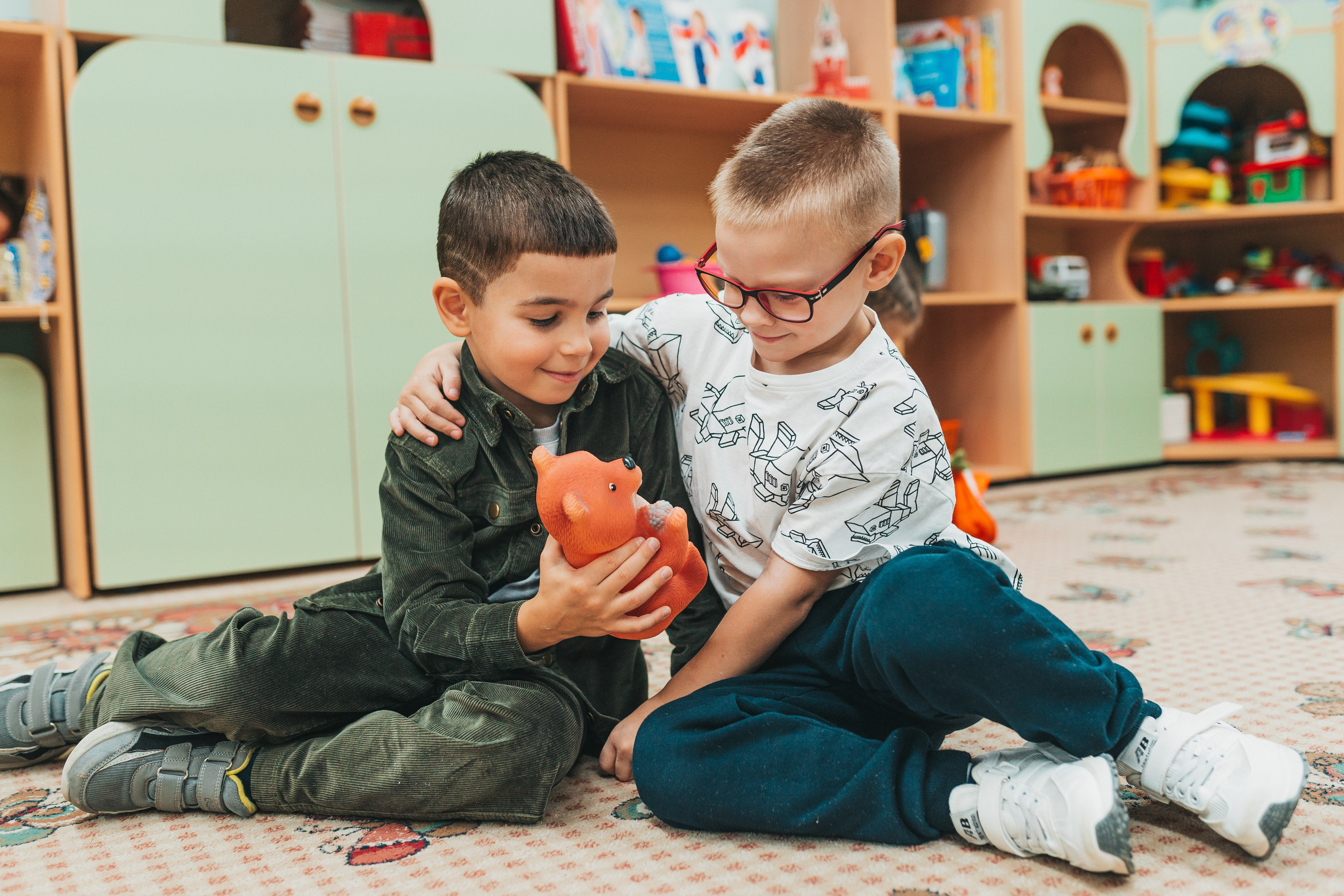 Сад1. Школьные альбомы и альбомы для детского сада. Юлия Осипова. Москва