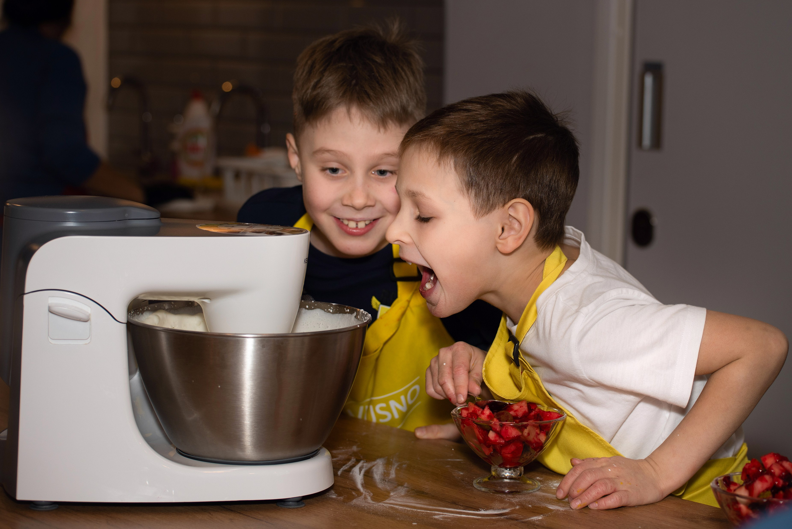 Детский день рождения в кулинарной студии. Фотограф Диана Вальтер