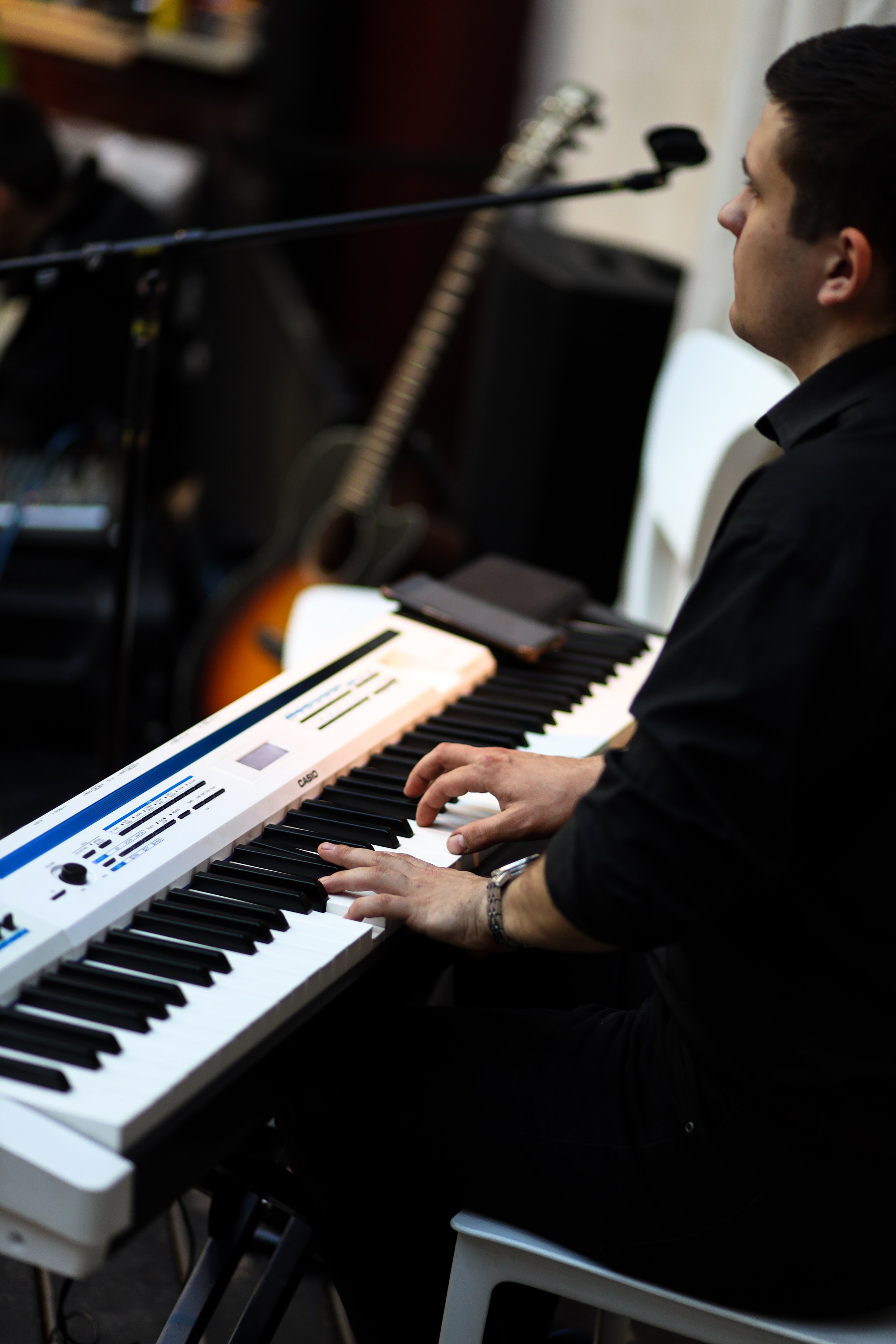 Gastrodvor 8 March. Дженбаз Павел — фотограф в Ялте