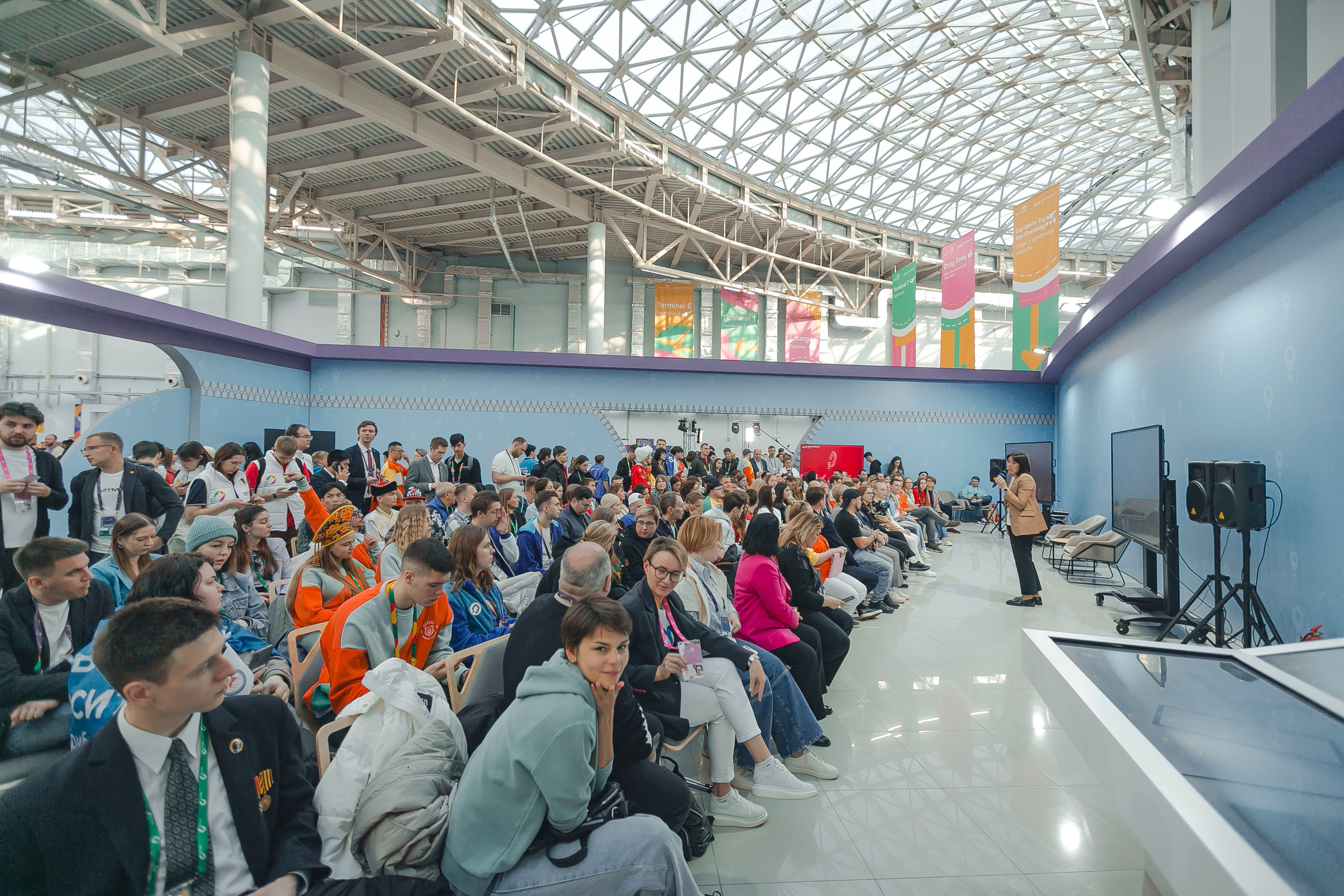 ВСЕМИРНЫЙ ФЕСТИВАЛЬ МОЛОДЕЖИ 2024. Репортажный фотограф Андрей Герасимов