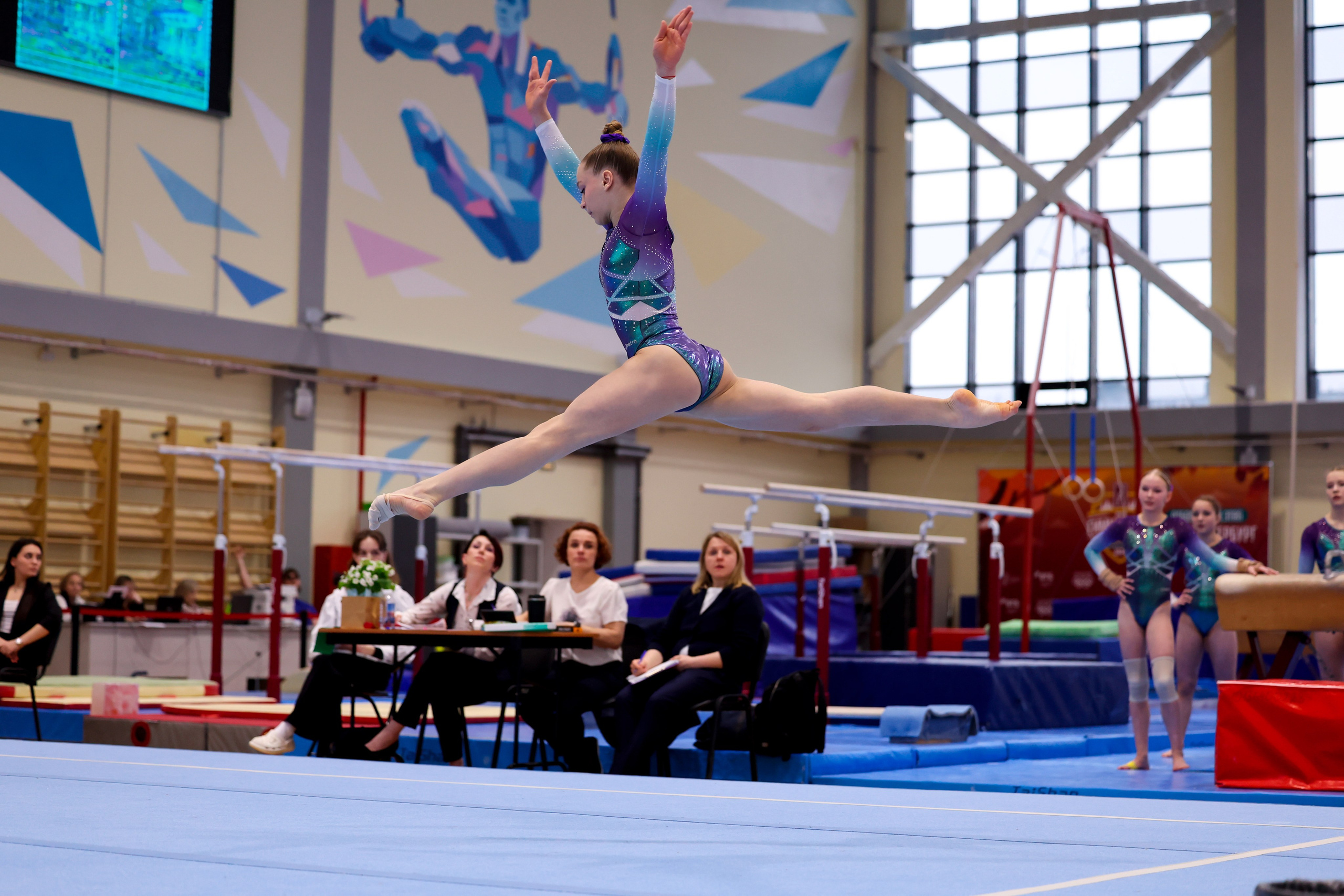 Чемпионат Санкт-Петербурга и командное Первенство 2025 среди девушек. Спортивный и репортажный фотограф Антон Тереханов