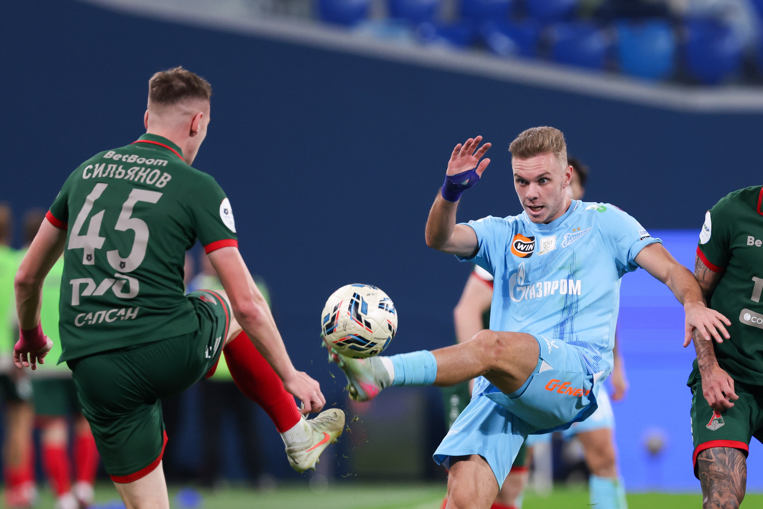 ФК «Зенит» — ФК «Локомотив» 14 тур РПЛ 01.11.2025. Спортивный и репортажный фотограф Антон Тереханов