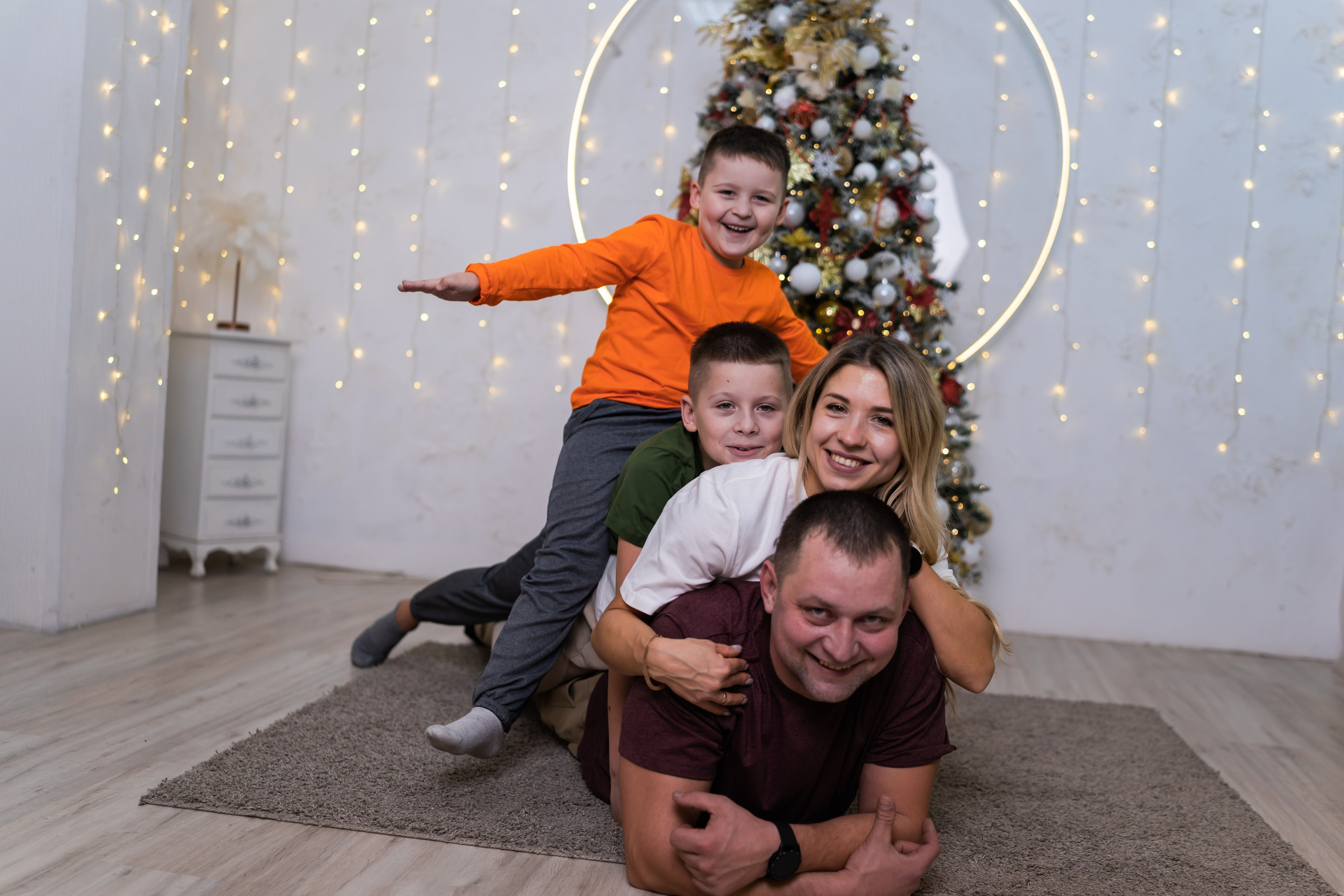 Максим, Виктория, Даня и Миша. Фотограф и Видеограф Алексей Удовиков