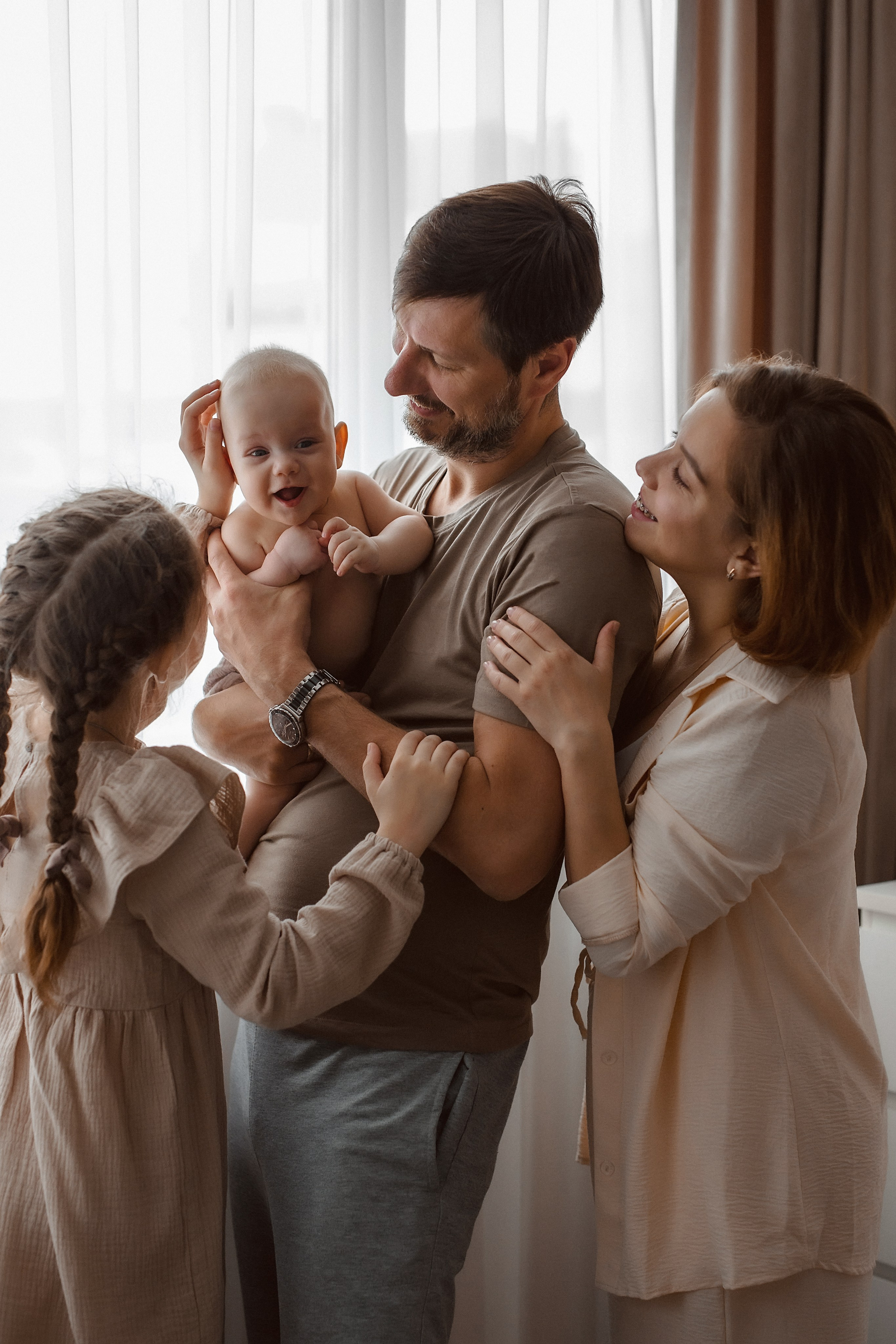 Съёмка новорожденных. Фотограф беременности и семейный фотограф в Нижнем Новгороде Мила Шелест