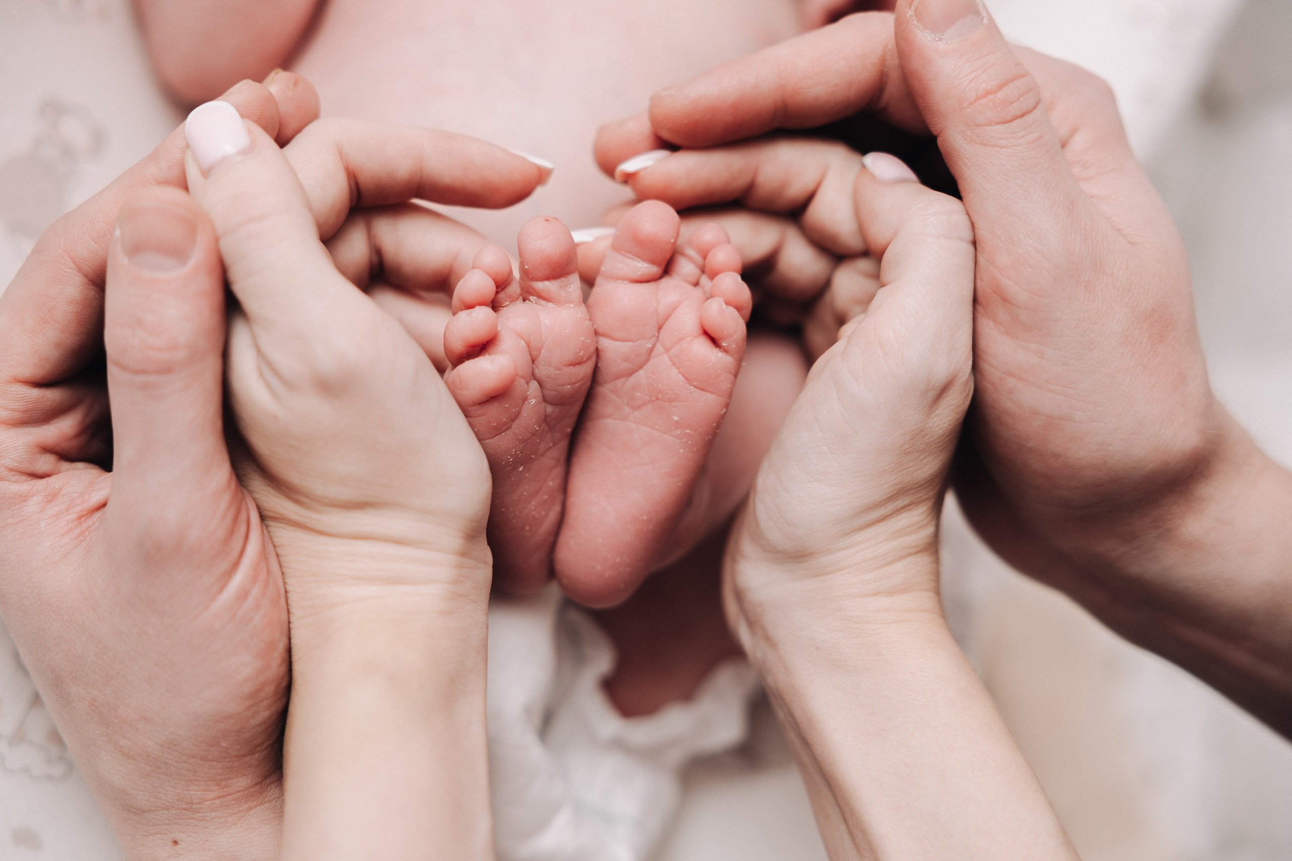 Семья с младенцем. Фотограф Александр Герасимов