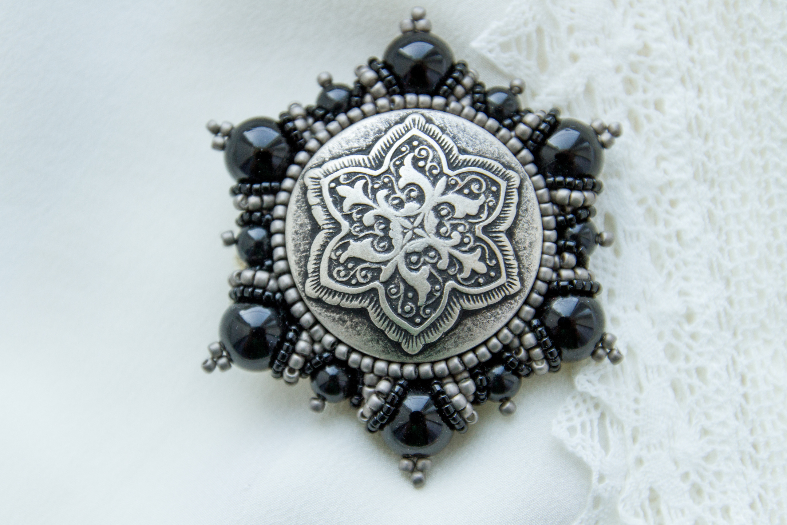 Броши — ордена. ВАЛИНОР — выставка-продажа hand made