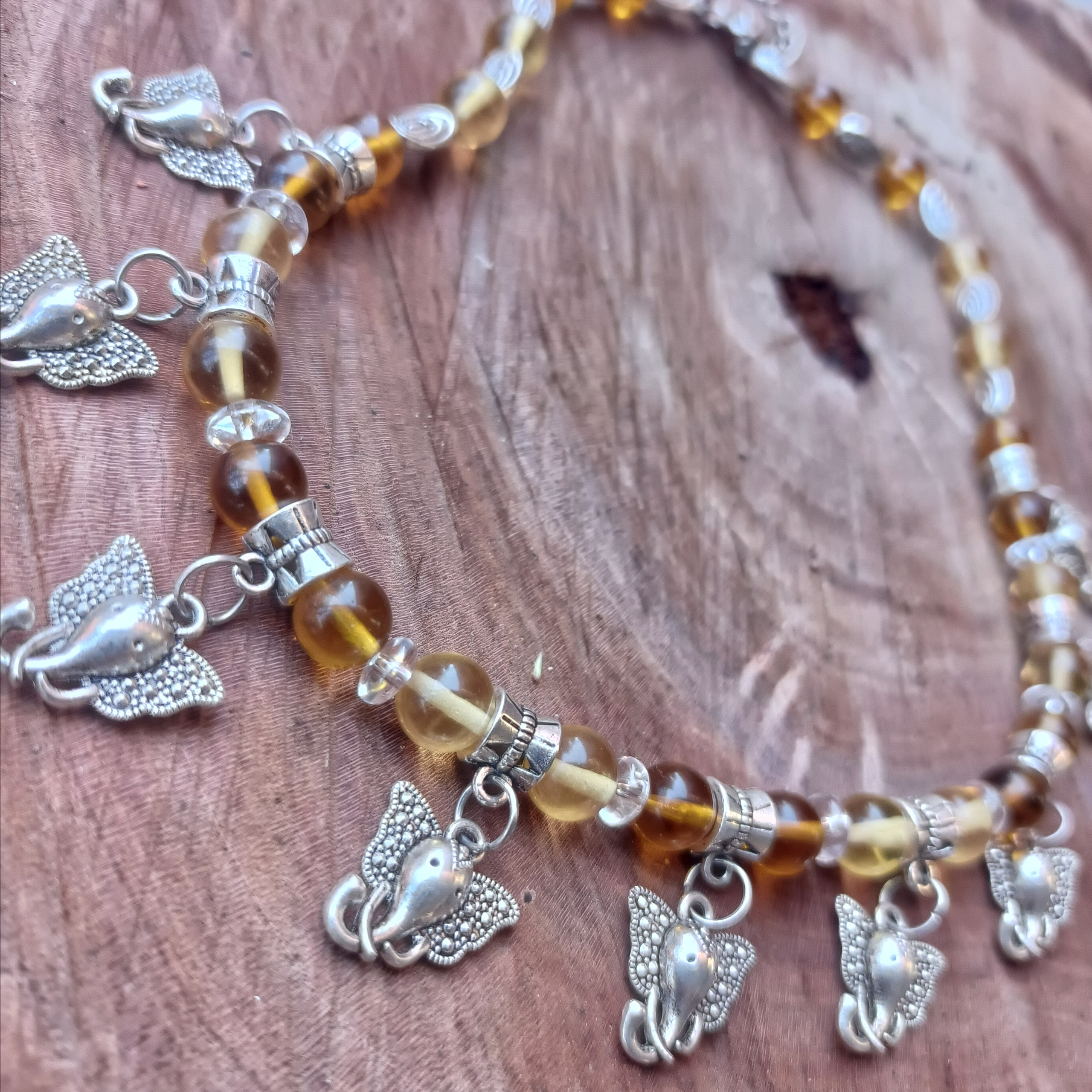 С натуральными камнями. ВАЛИНОР — выставка-продажа hand made