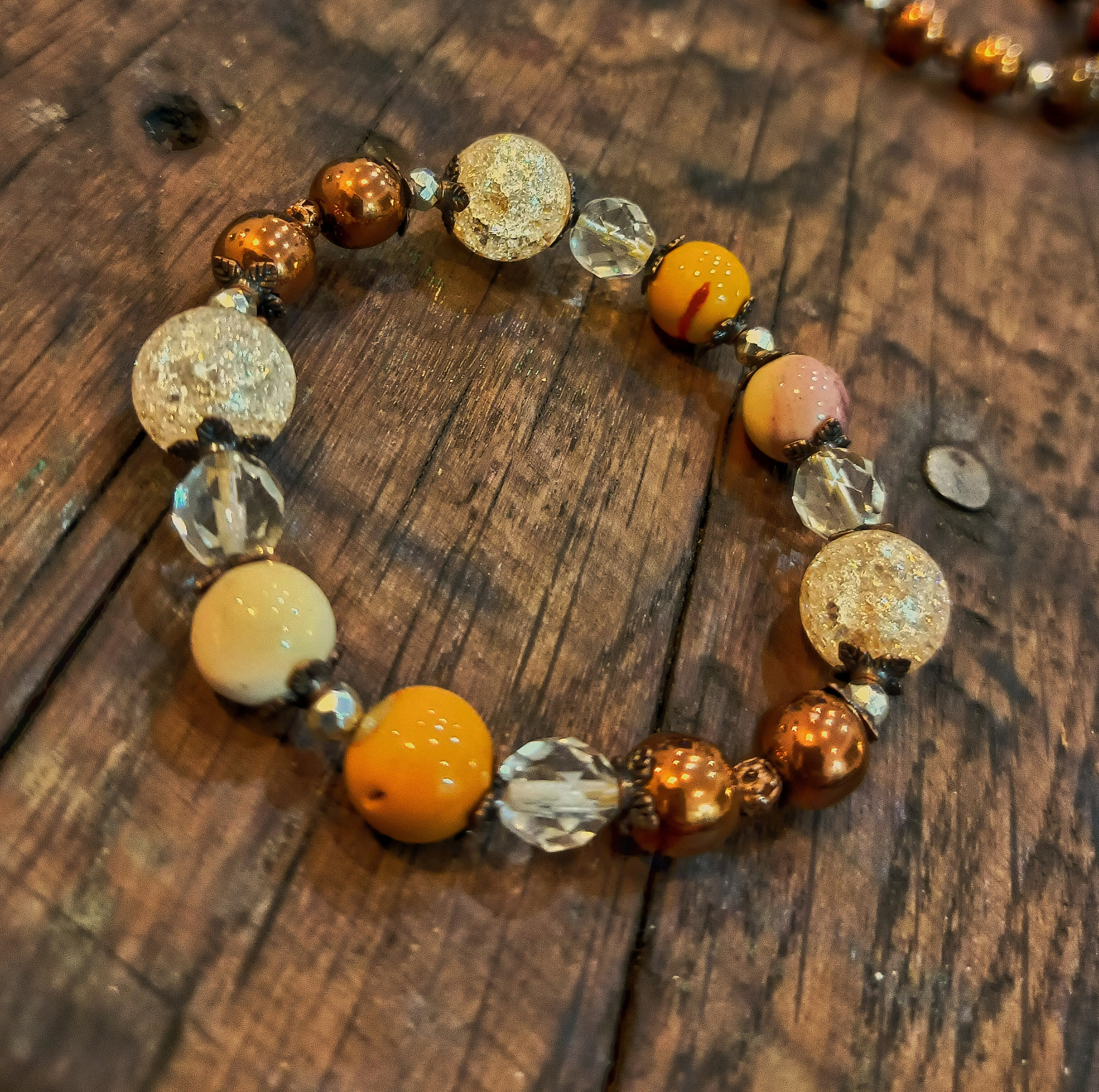 С натуральными камнями. ВАЛИНОР — выставка-продажа hand made