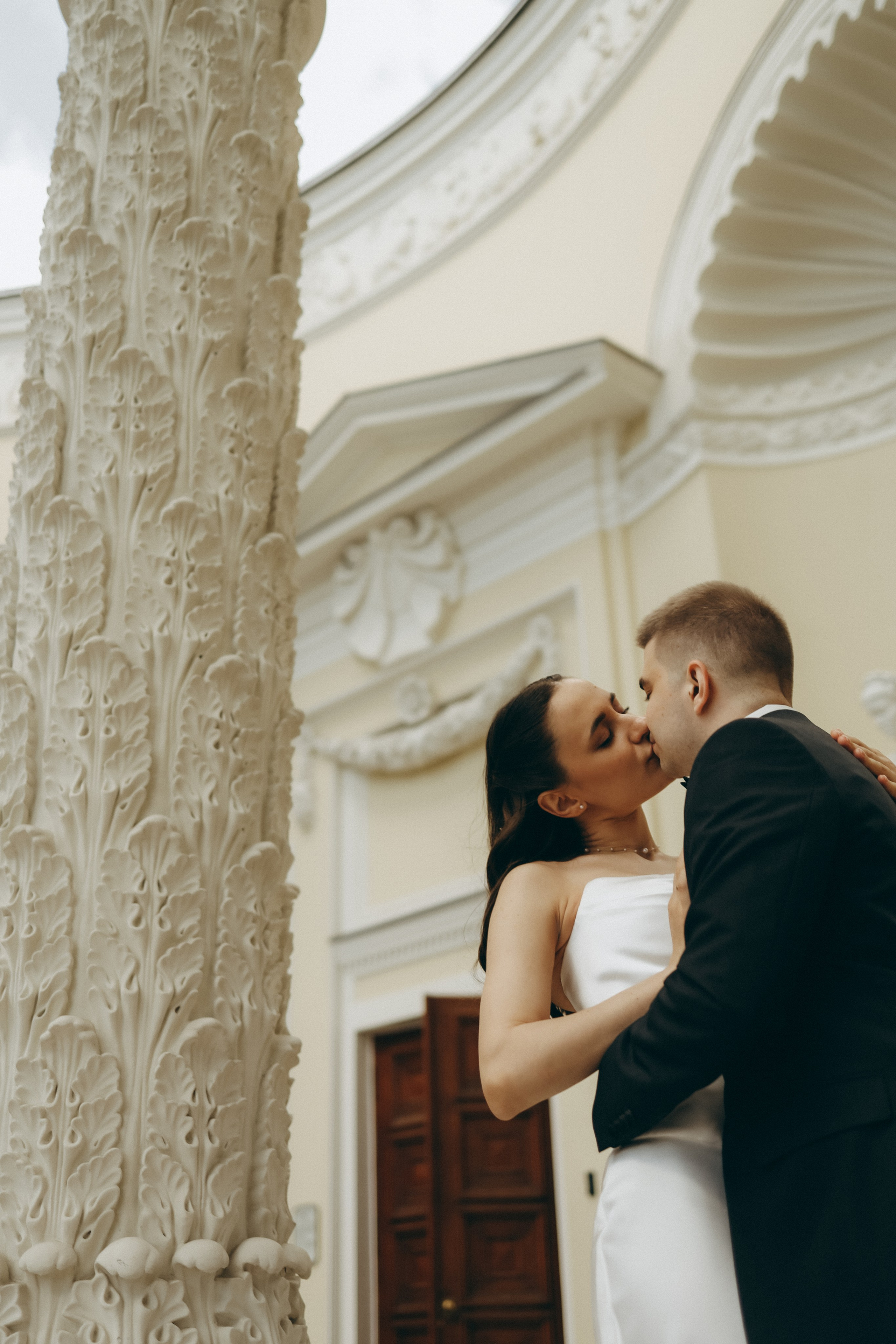 К&П. ЗАГС ВДНХ + прогулка. Диана Чечель. Свадебный и семейный фотограф в Москве