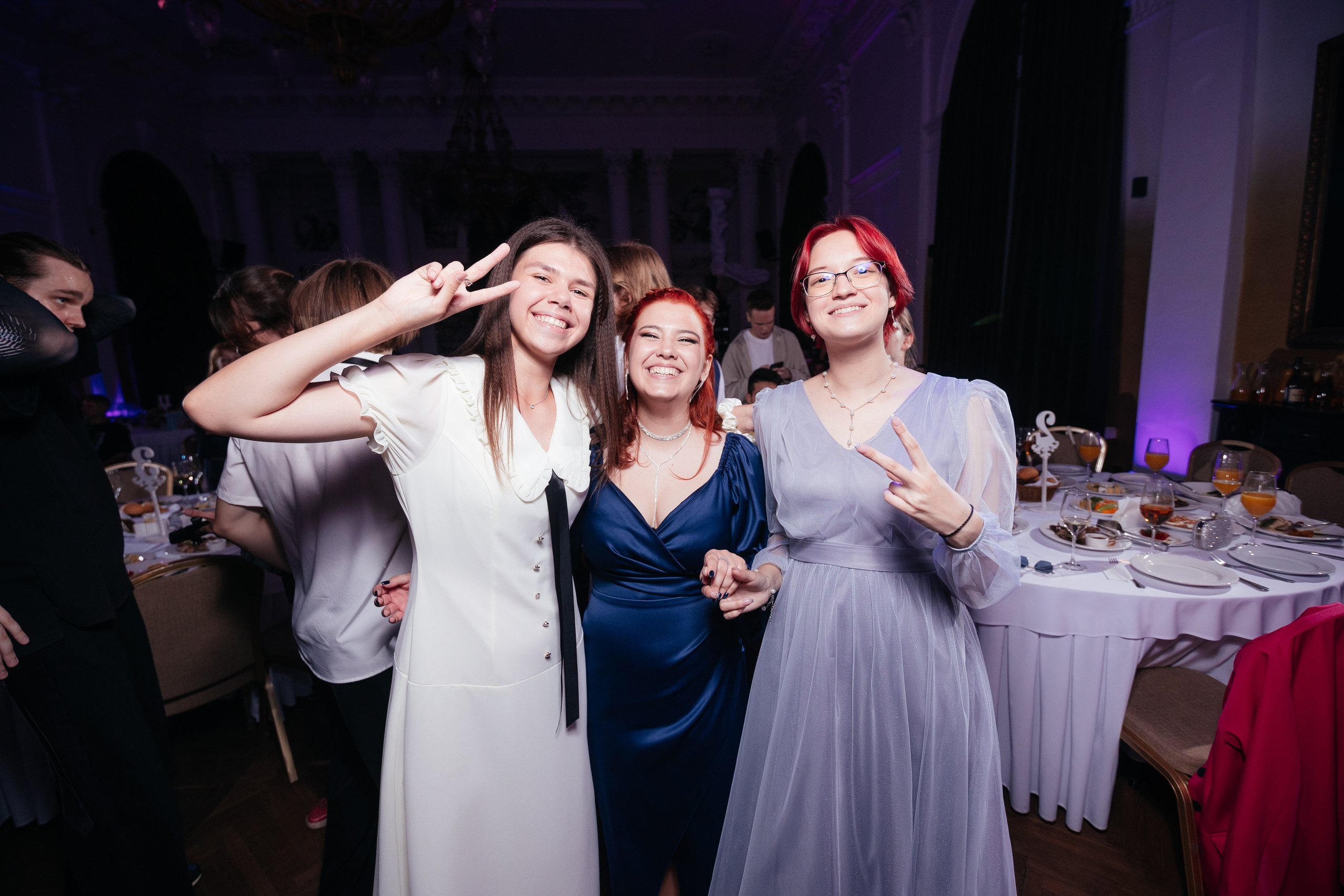 Выпускной 11 класс. Фотограф Крохин Олег