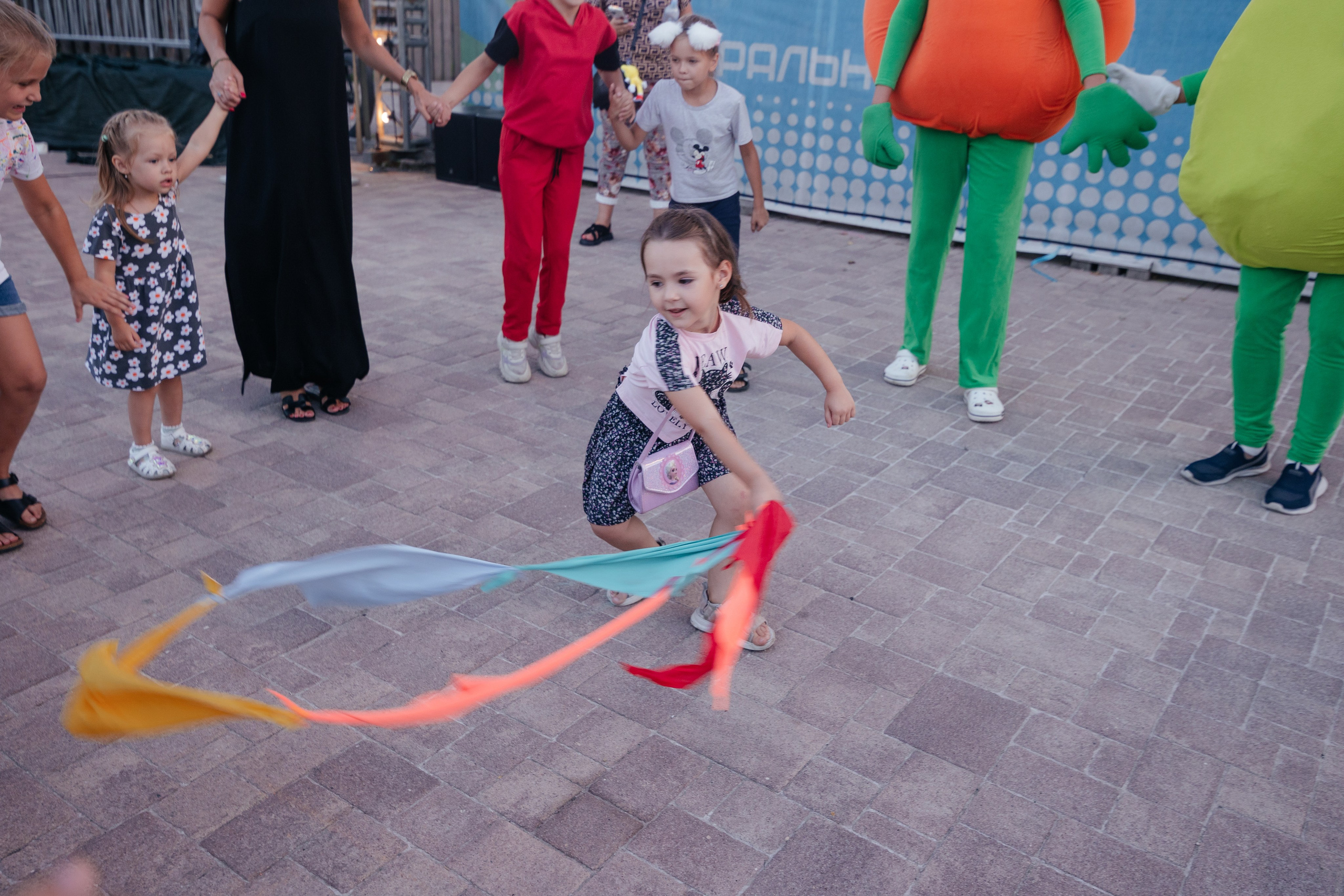 Пятерочка детский праздник. Фотограф Крохин Олег