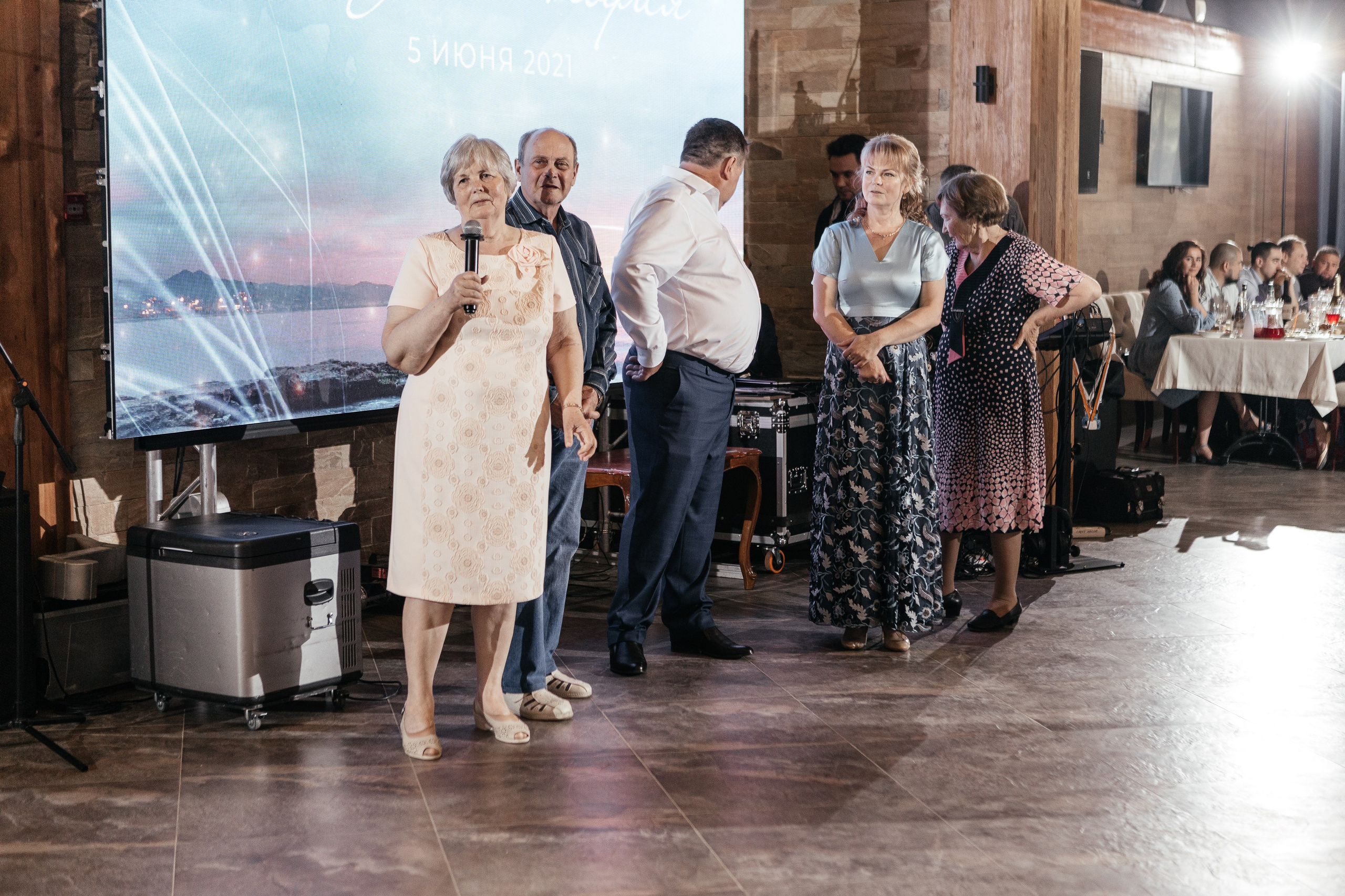 Свадебный фотограф Уфа — Руслан ГабдлисламовЖивые эмоции, красивые кадры, воспоминания на всю жизнь.Работаю по всей Республике Башкортоста. Свадебный фотограф Уфа Руслан Габдлисламов