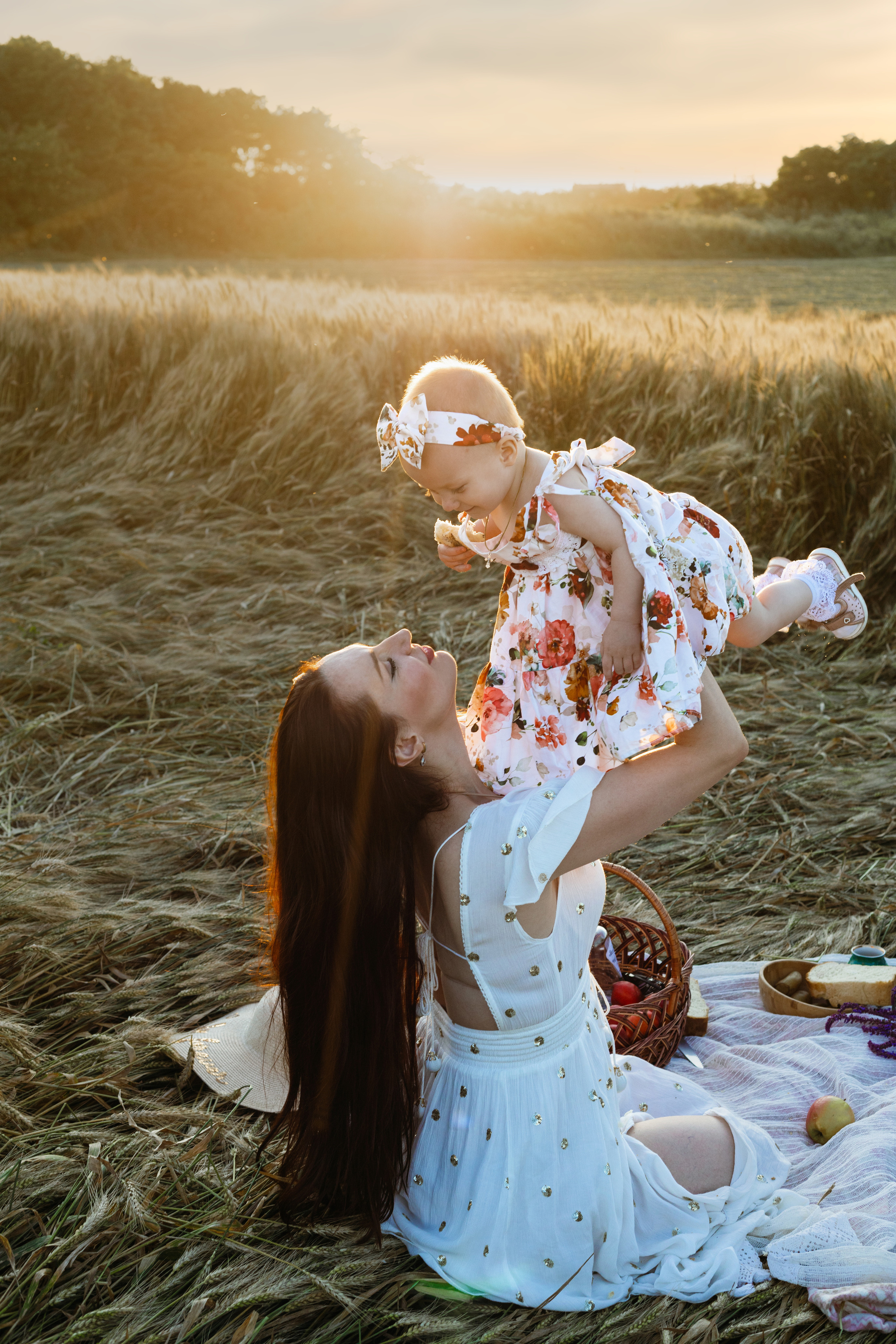 Семейная фотосессия в пшеничном поле. Свадебный и семейный фотограф в Краснодарском крае Мария Данилкина