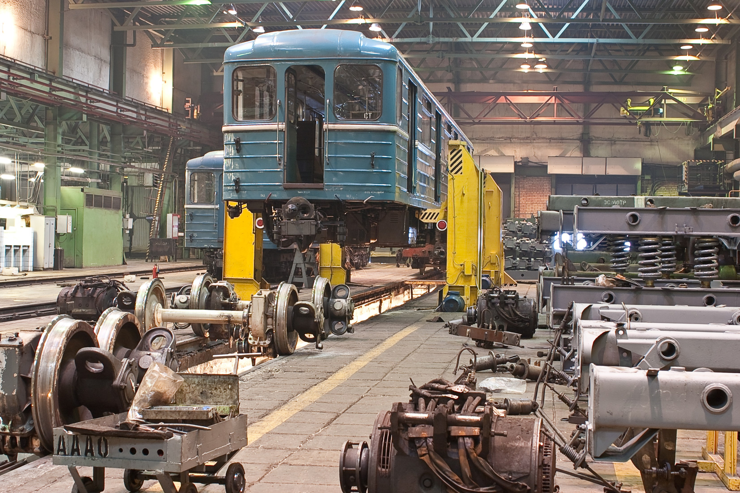 Место где чинят поезда. Электродепо «Черкизово», образца 2010 года. Илья Михачёв Фотограф ПРО людей