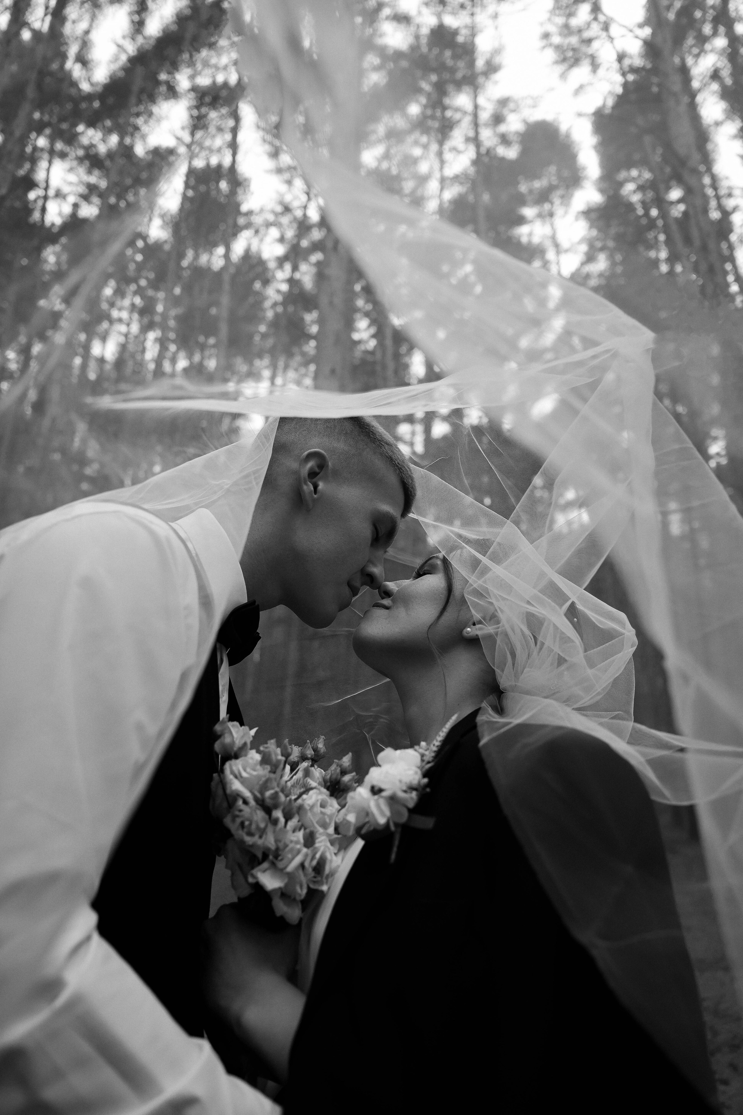 WEDDIND TNT. Свадебный и Школьный фотограф Улан-Удэ Бурятия Джулия Топоева Выпускные альбомы Фотограф на мероприятие