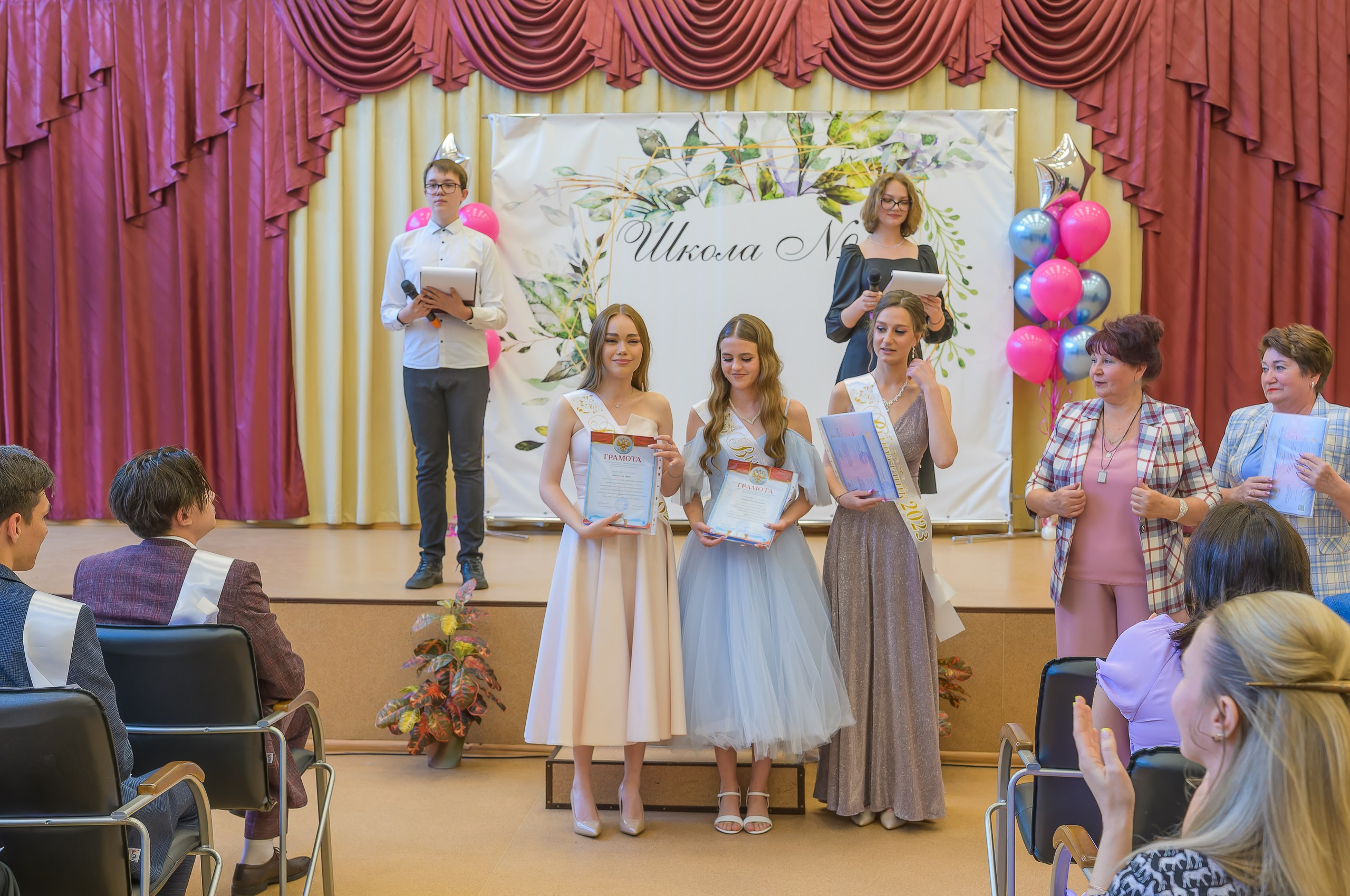 Выпускной МБОУ «СОШ № 34». Фотограф в Кемерово Владислав Шульц