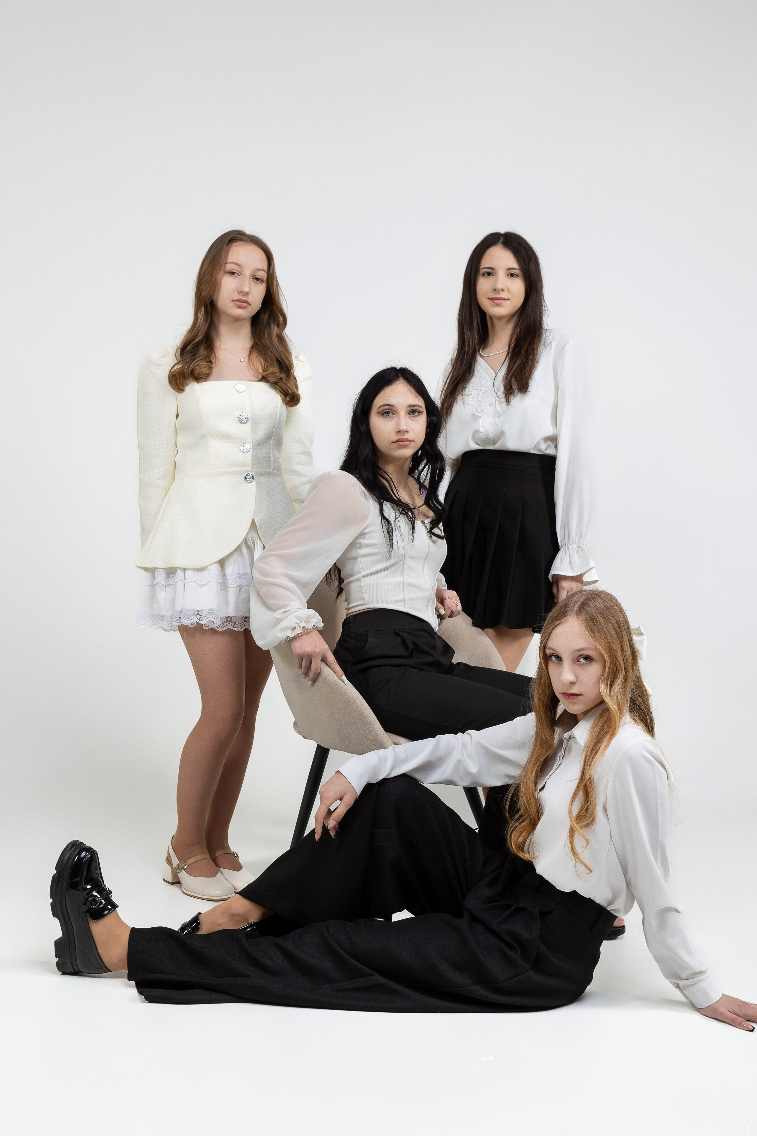 В студии. Выпускные альбомы Майкоп, Краснодар Елена Золотарева