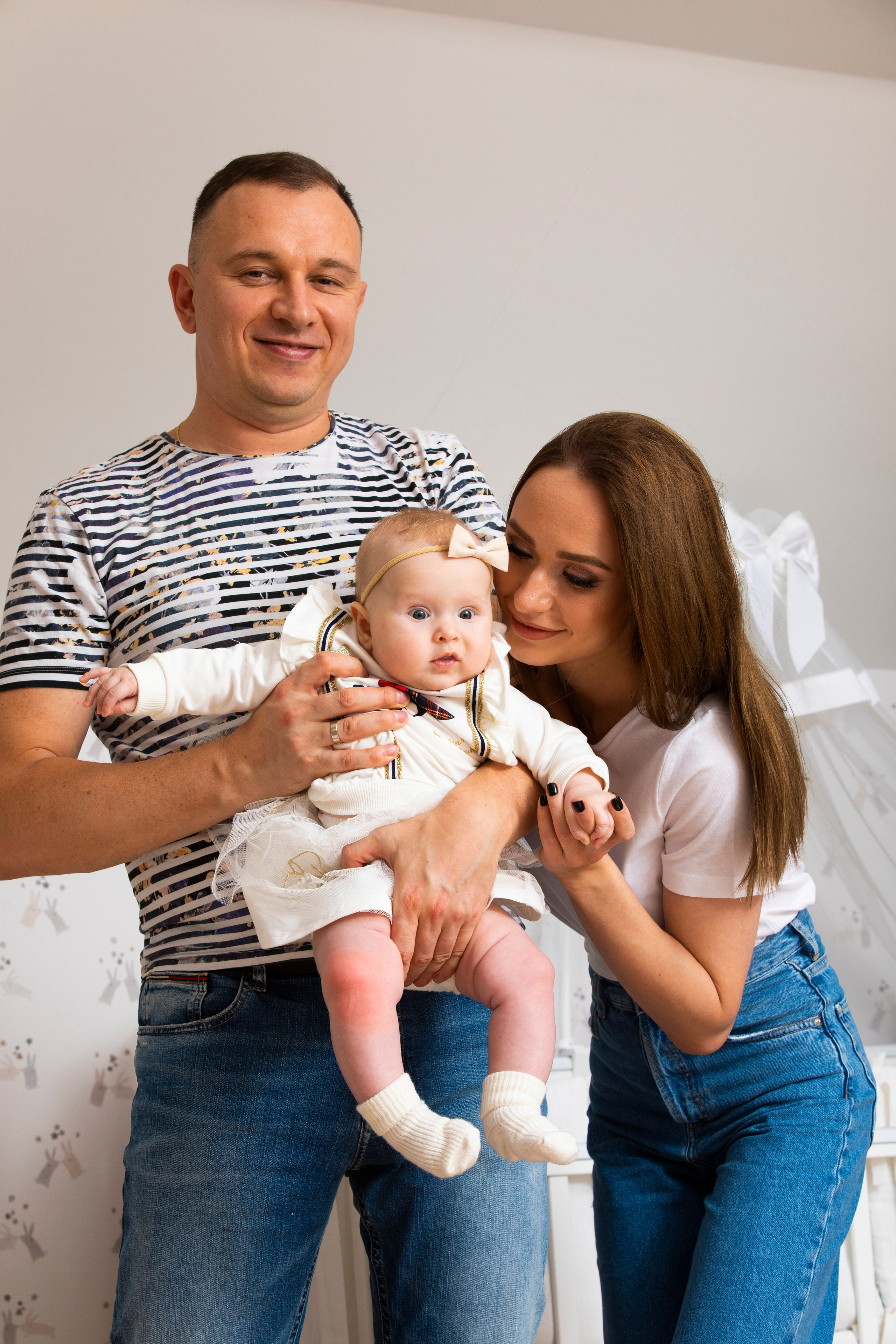 Семейные фото у Вас дома «Ася Игорь Алина ". ФОТОХУДОЖНИК