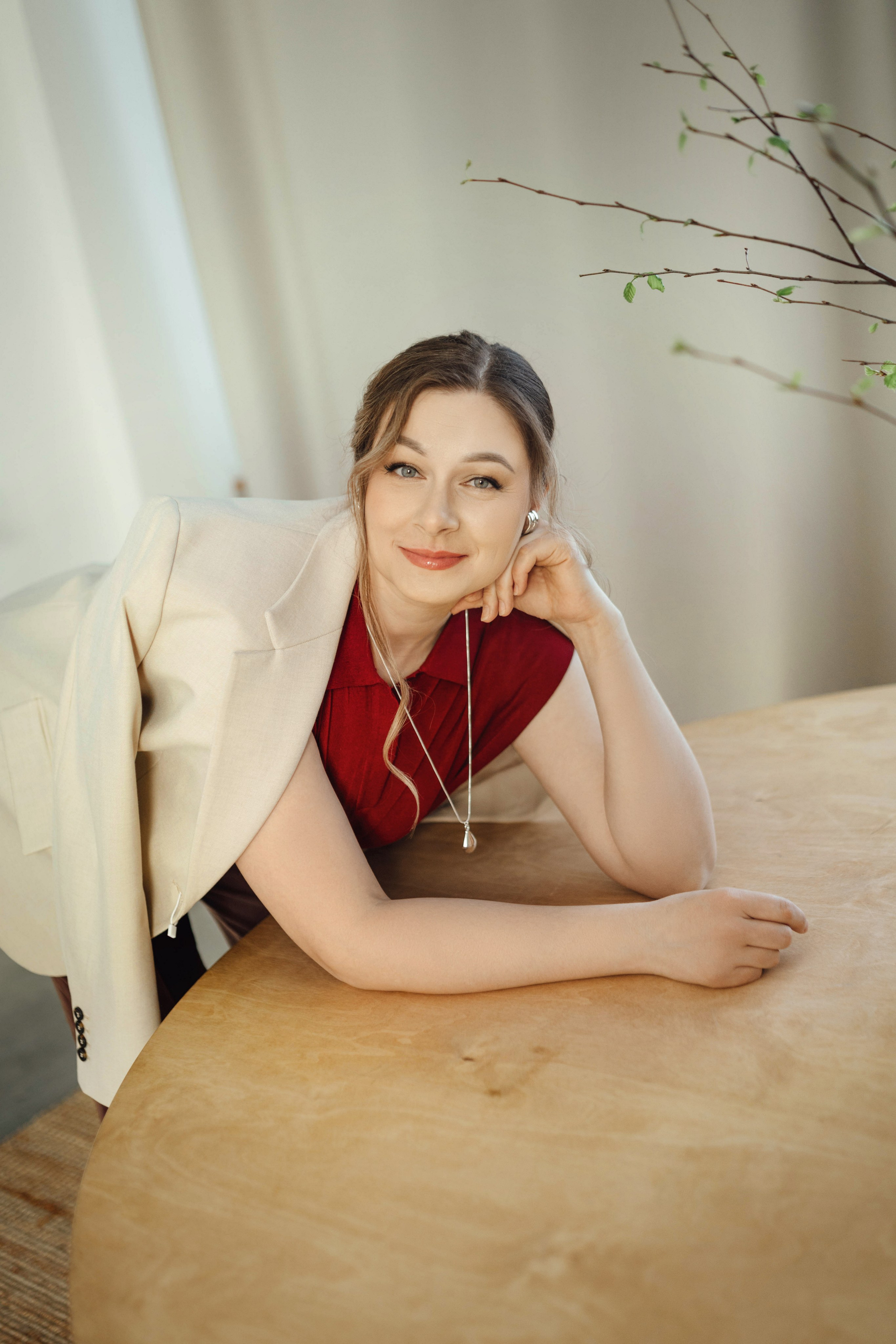 Леся, Lighstudio