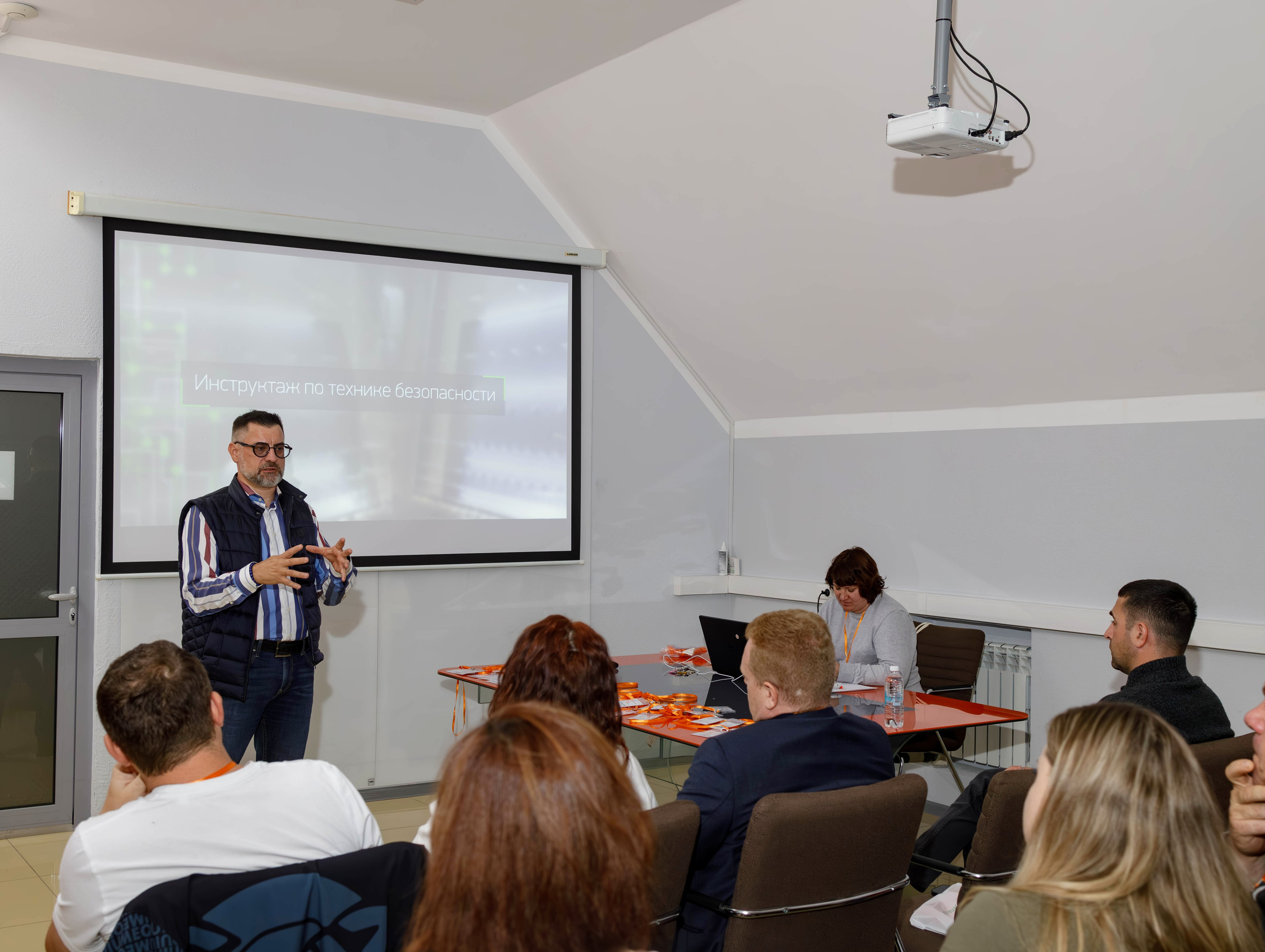 Экскурсия на фабрику БК «Эквиум». Фотограф Булдакова Екатерина