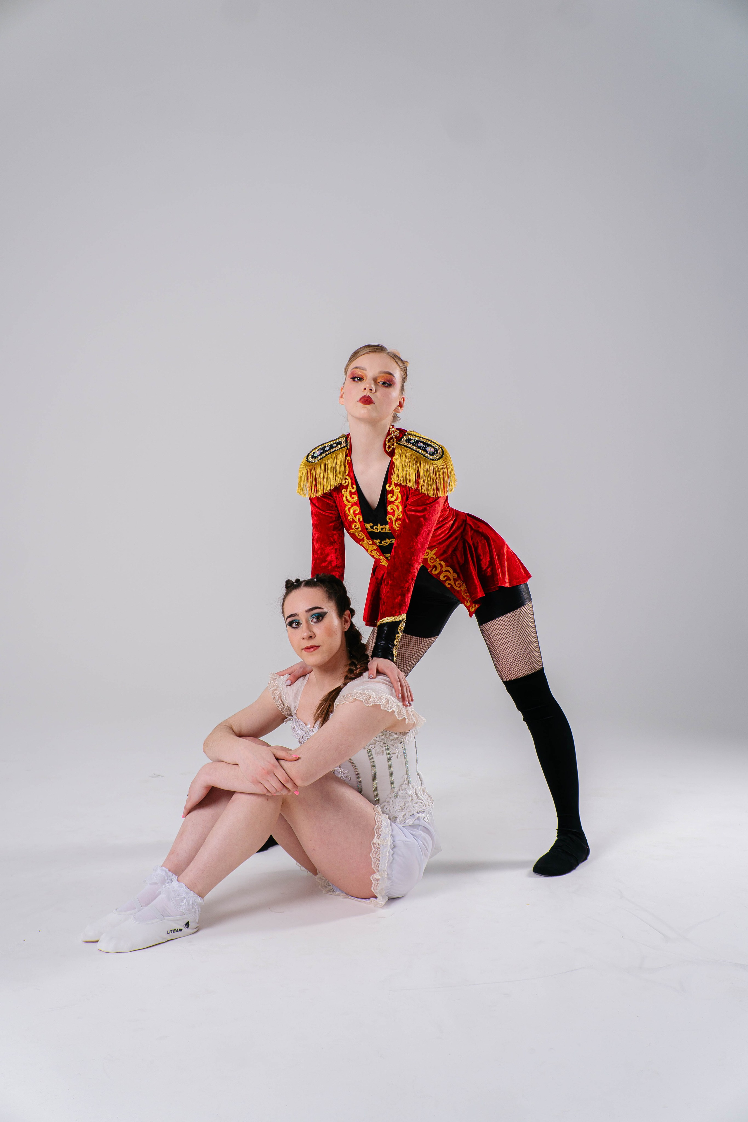 Circus. Фотограф / видеограф в Москве и Сочи Sofia Riversong