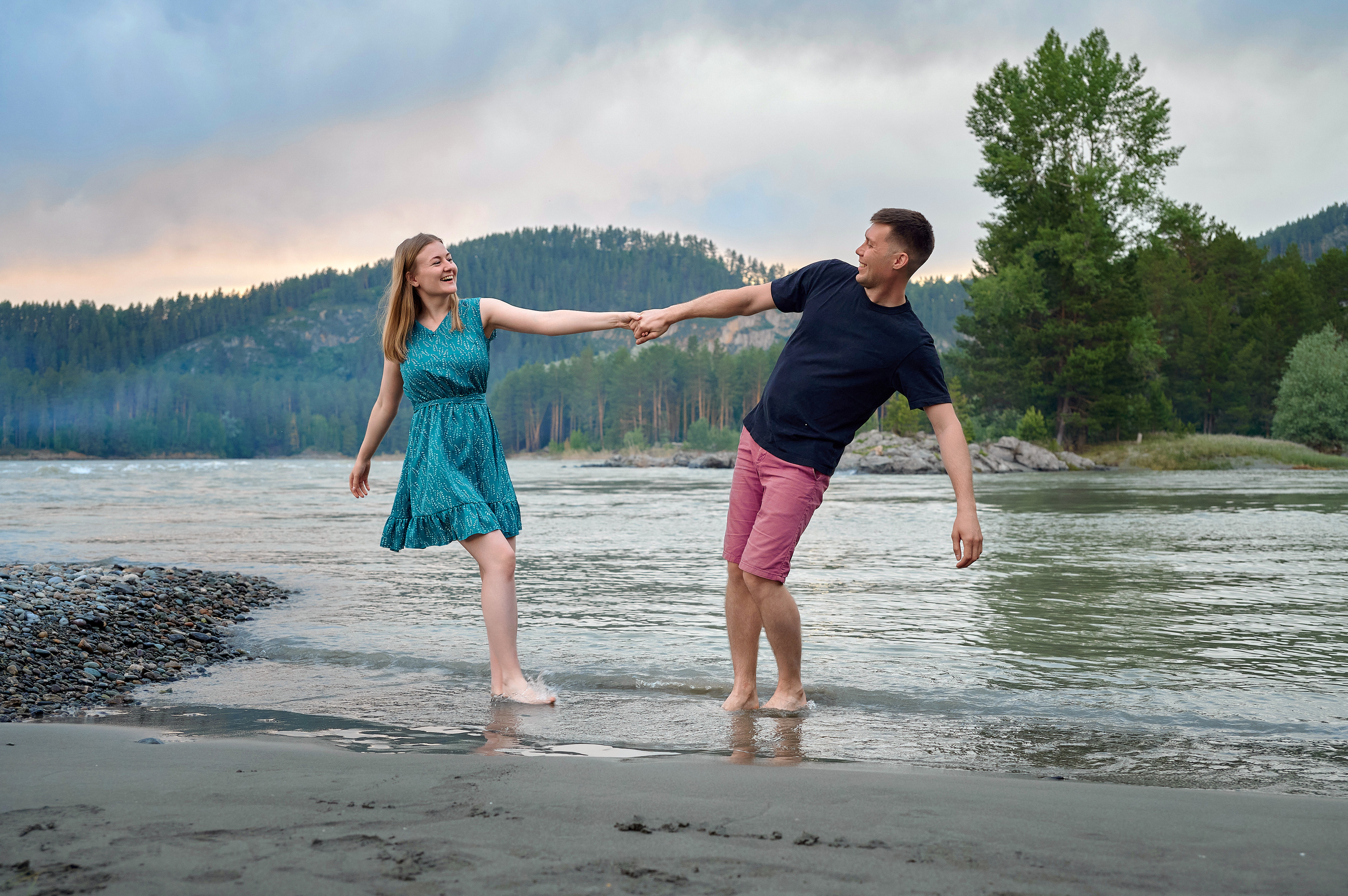 Маша Паша Ксюша Саша. Фотограф Опыт Качество Скорость Горный Алтай Барнаул
