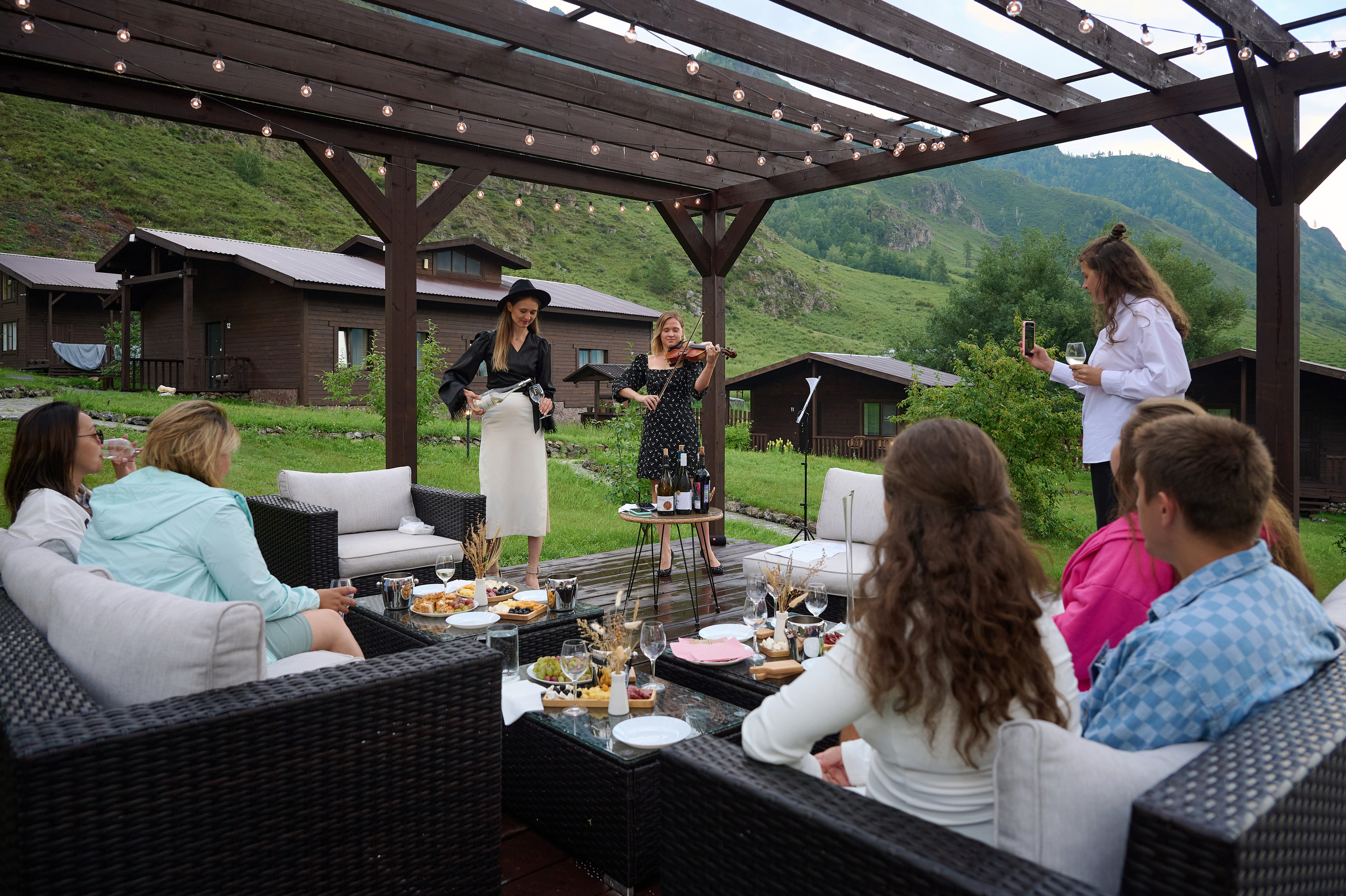 Altay Chalet винный вечер. Фотограф Опыт Качество Скорость Горный Алтай Барнаул