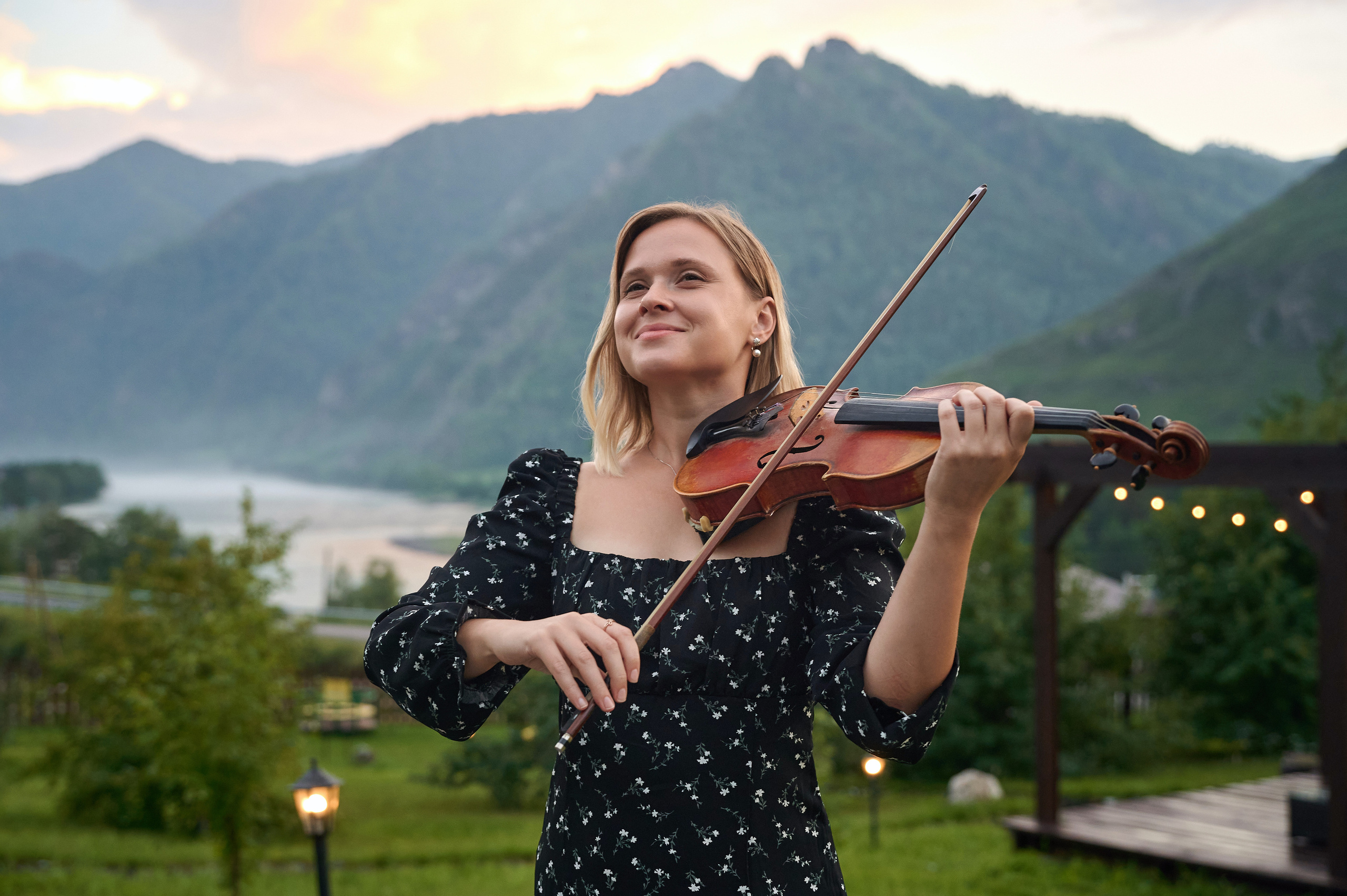 Altay Chalet винный вечер. Фотограф Опыт Качество Скорость Горный Алтай Барнаул