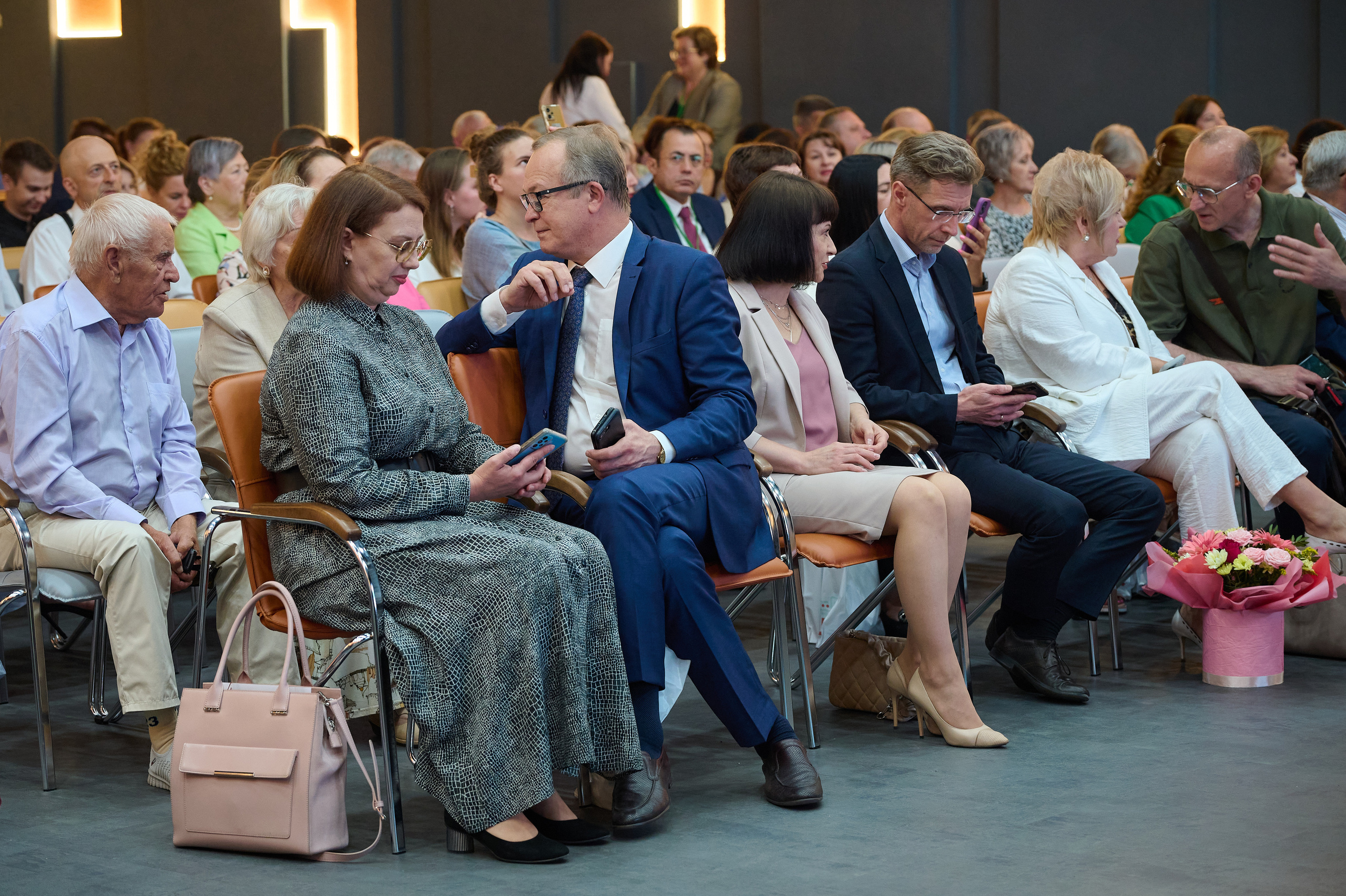 30 Лет диагностическому центру. Фотограф Опыт Качество Скорость Горный Алтай Барнаул