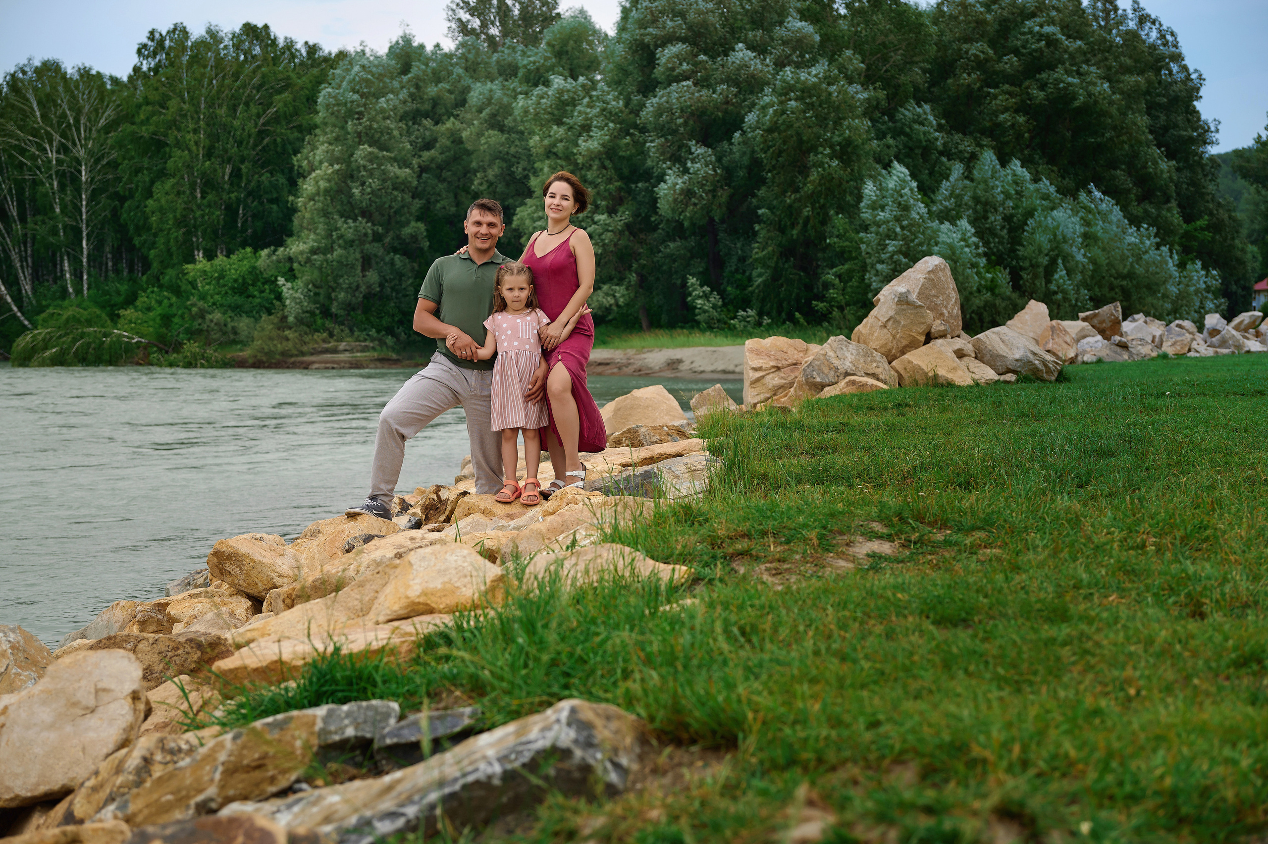Василий, Наталья и девчонки. Фотограф Опыт Качество Скорость Горный Алтай Барнаул