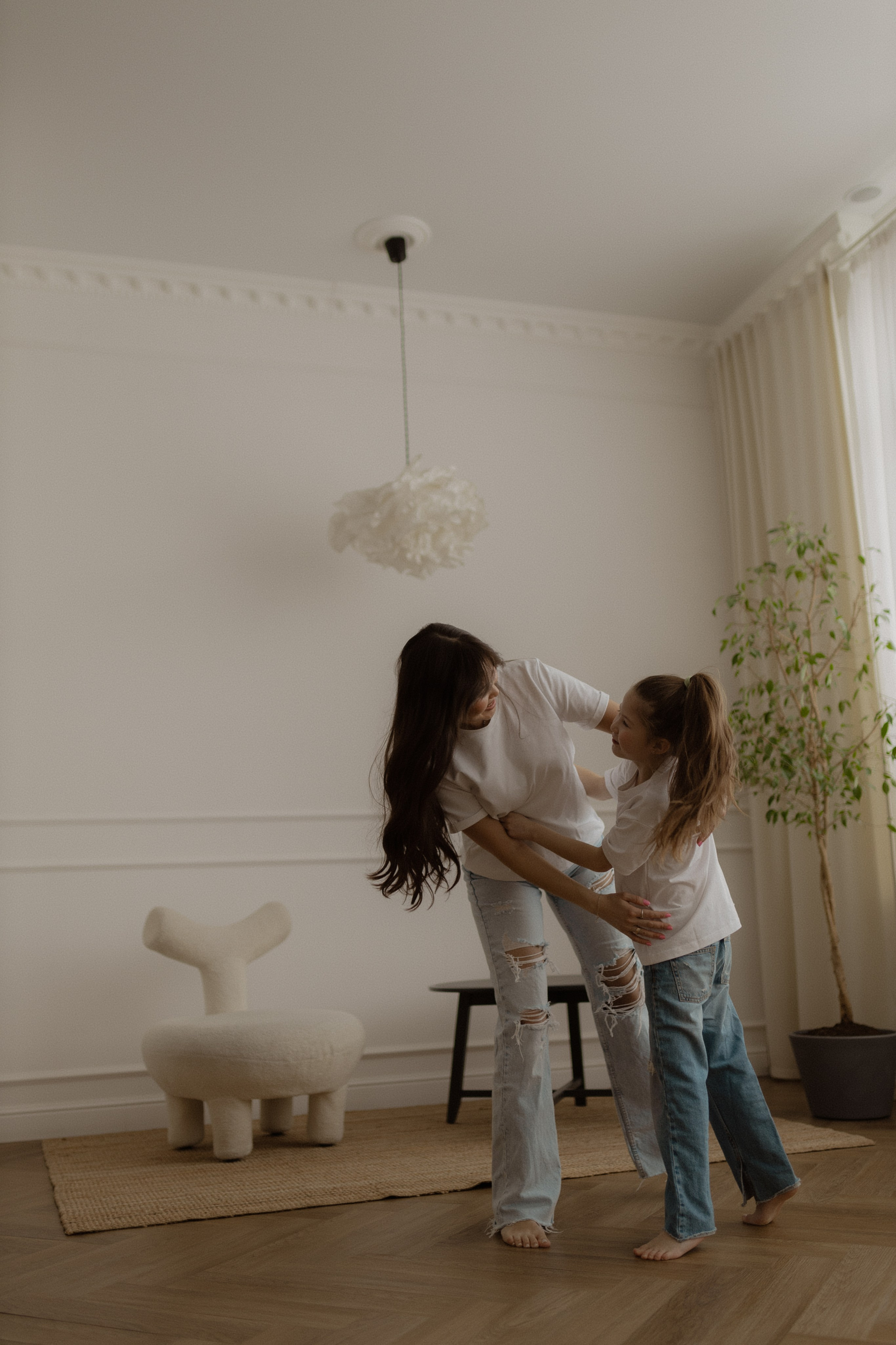 Лилия и Алиса. DARYA.BELKINA