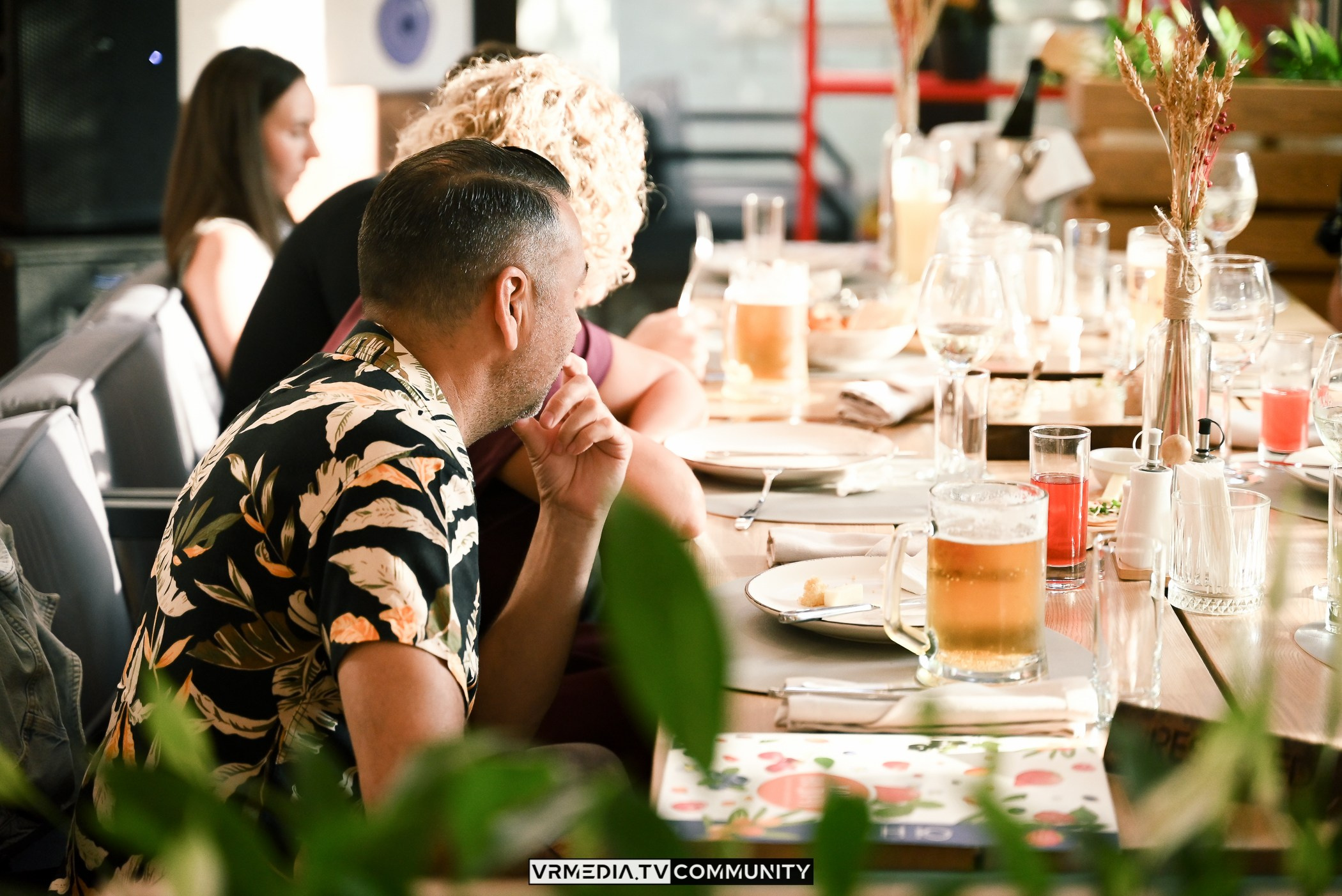 Ресторан «Volna»: Вечер на летней веранде «Хочу на дачу»