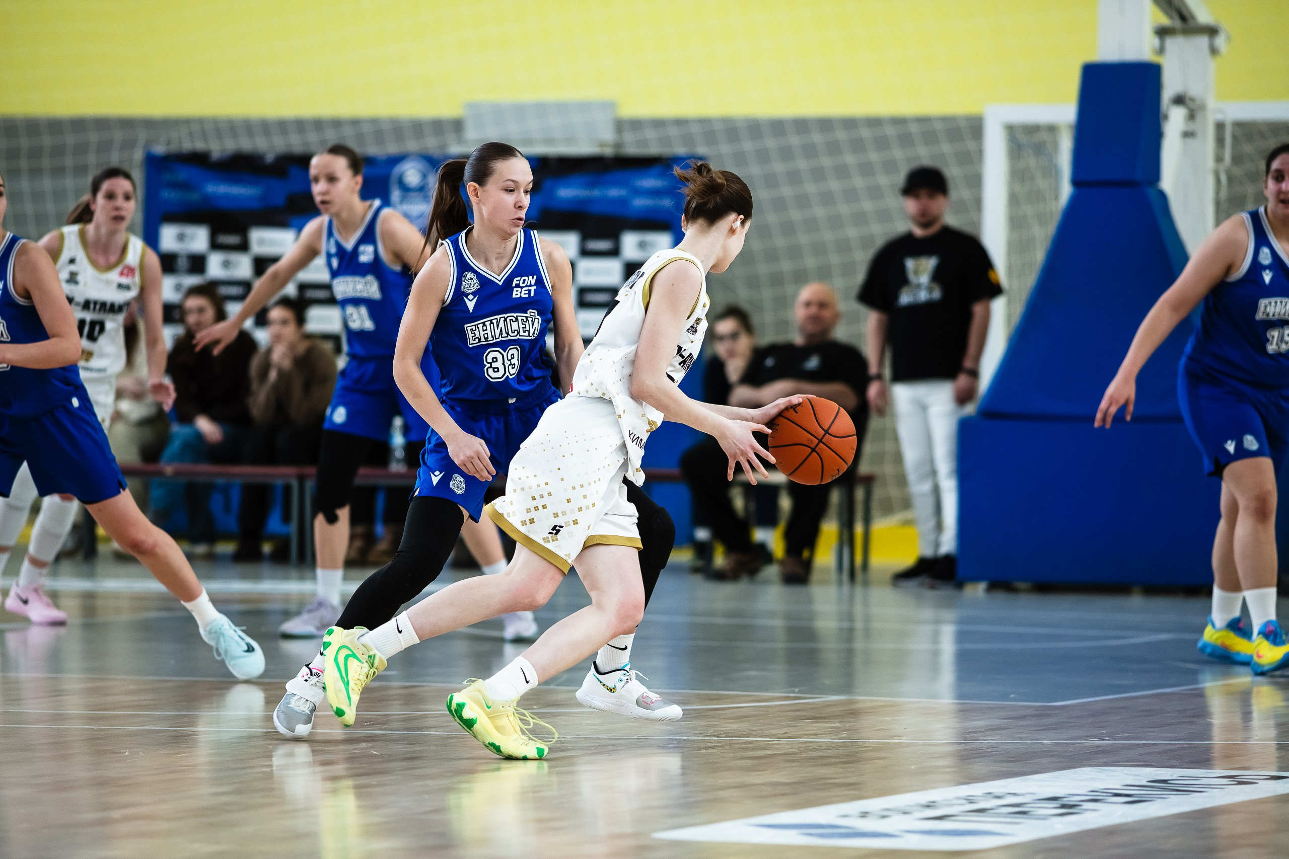 ЧГУ-Атланта — Енисей. Фотография