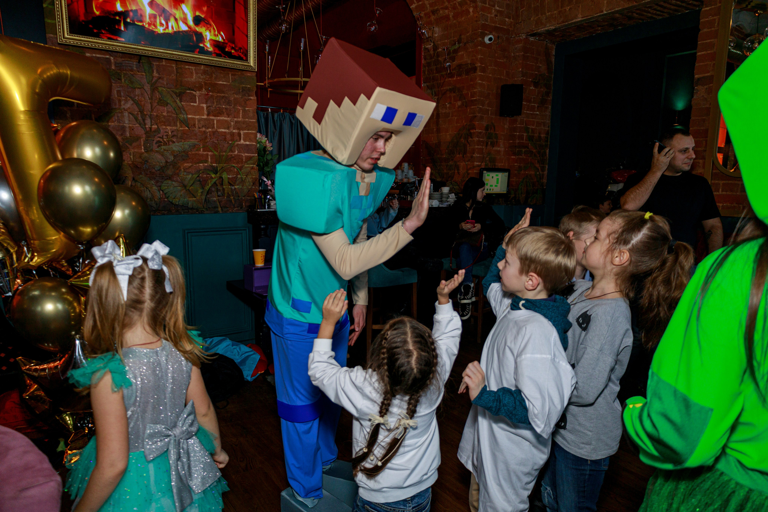 День рождение кафе. Фотограф Надршина Лилия