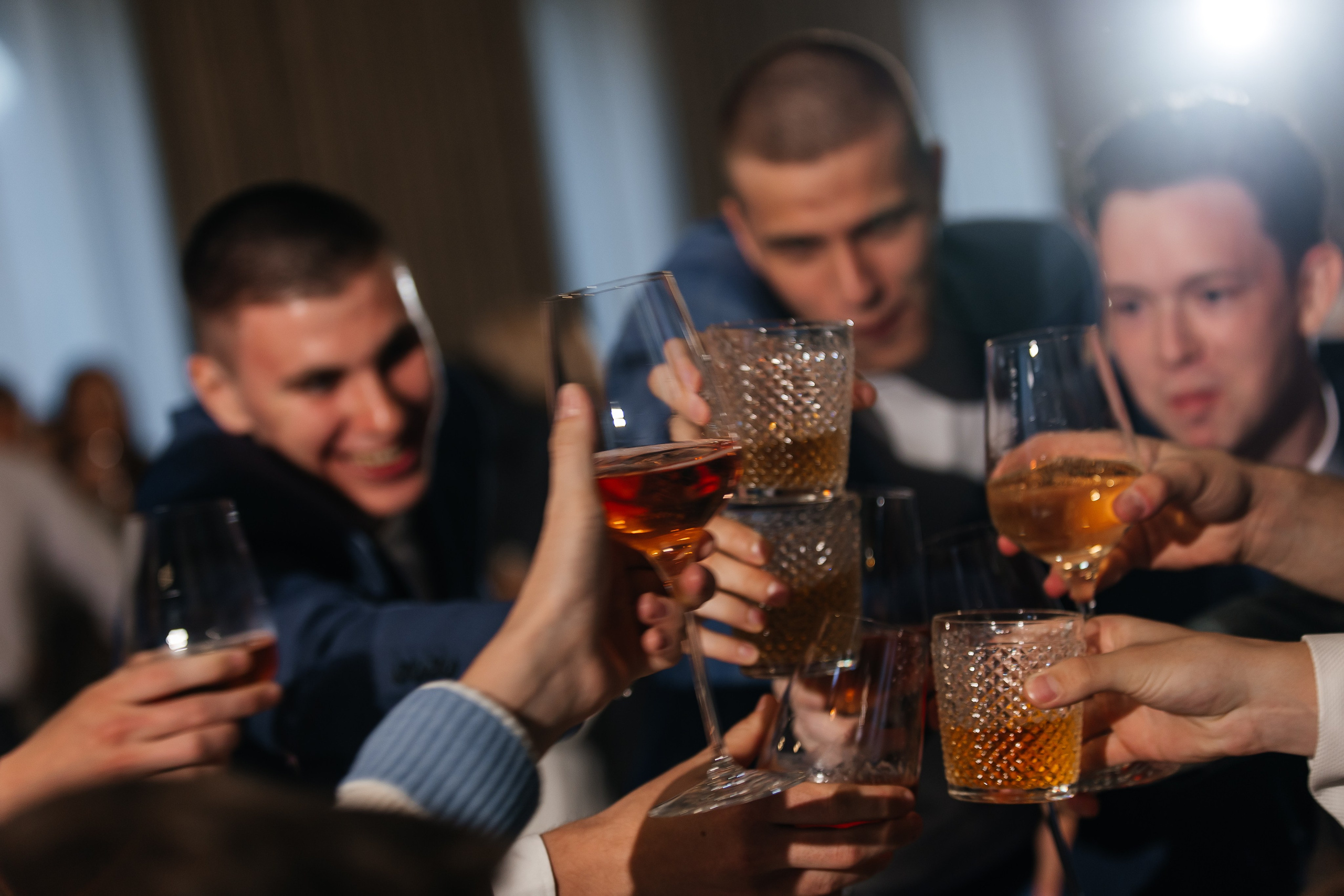 2023-06-23 Выпускной МБОУ СОШ № 10. Фотограф в Красноярске