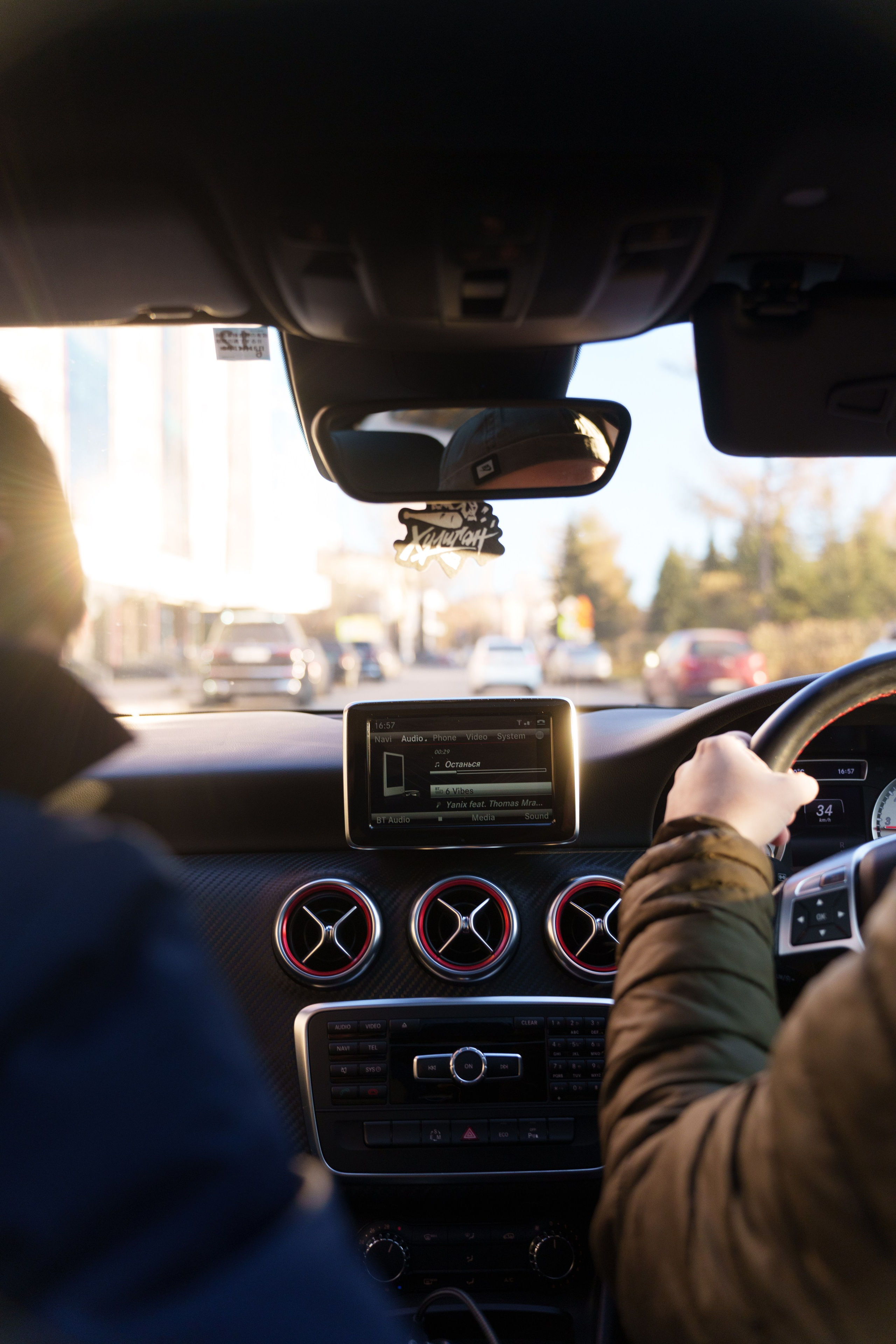 Mercedes-Benz. Фотограф, видеограф и пилот дрона на Байкале