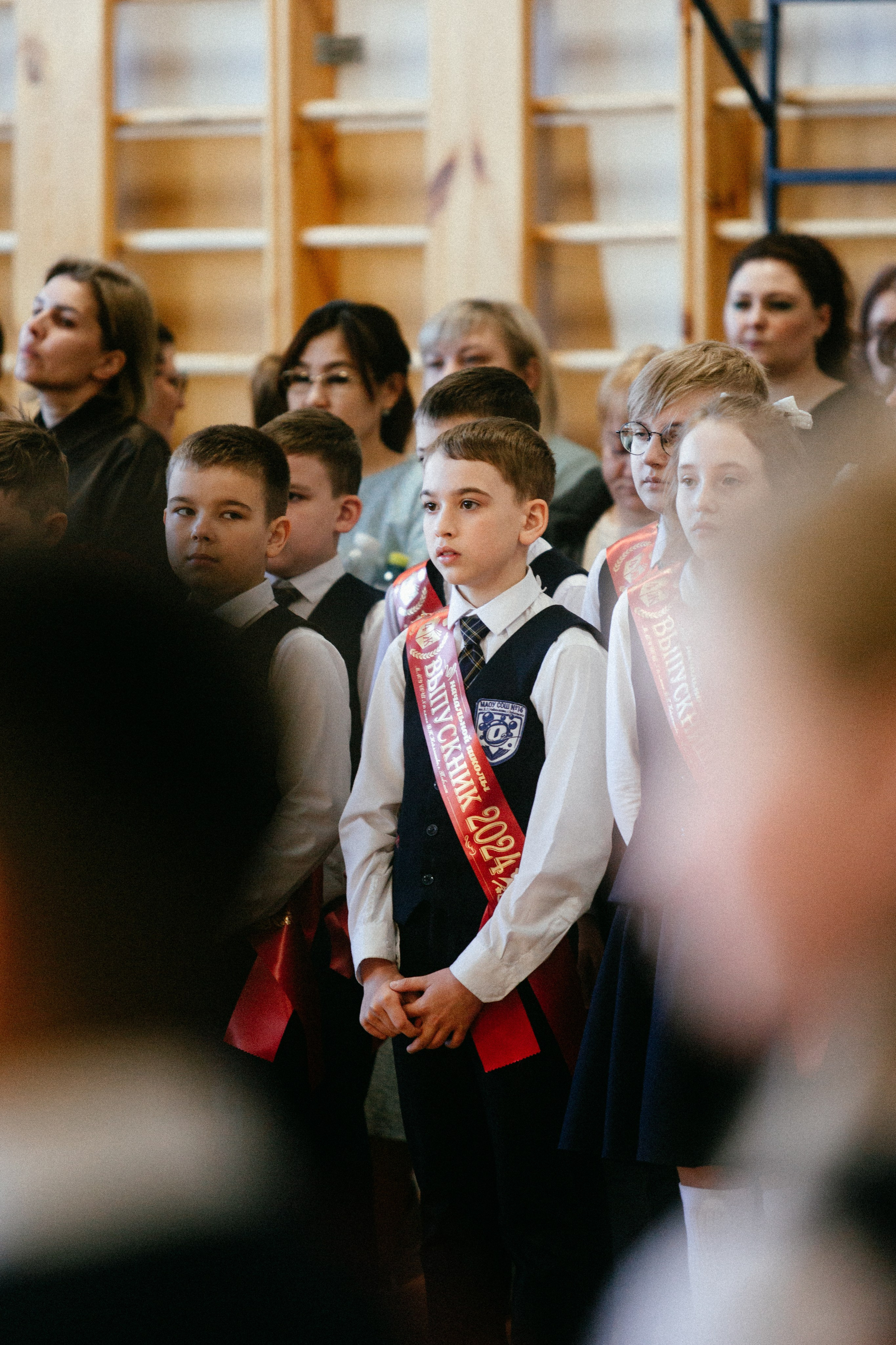 Выпускной в начальной школе. Арт-фотограф Крис Л. в Тобольске: портрет, семейные, свадьбы