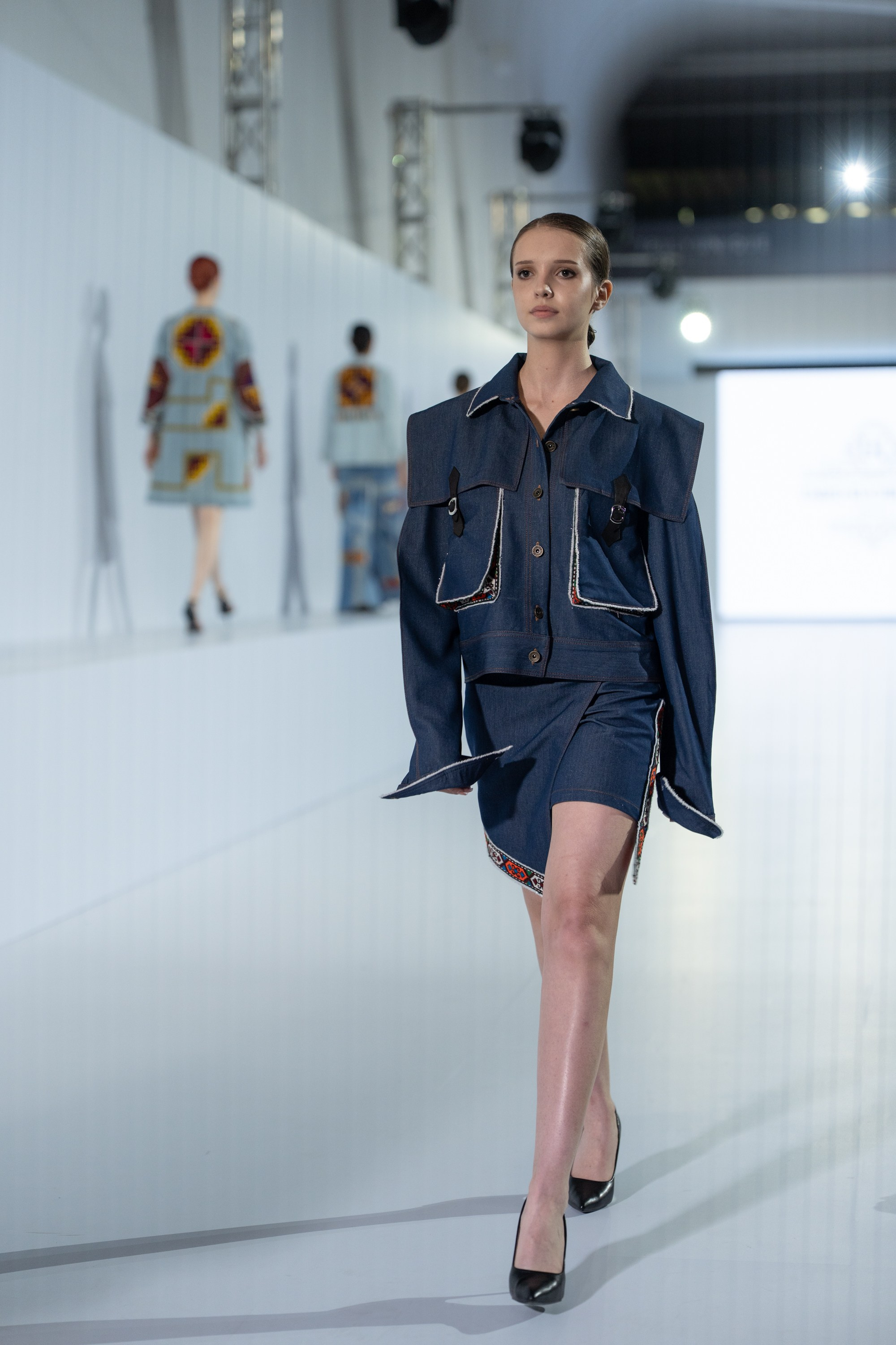 Umed Kuchkaliev. Сайт Алматинского НЮ АРТ, будуар и фэшн фотографа Дениса Карпенко